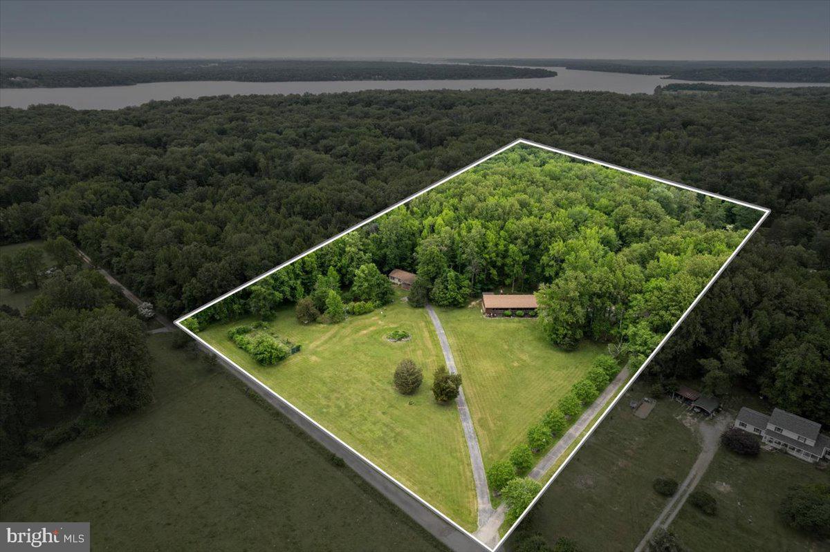 15301 POPLAR HILL ROAD