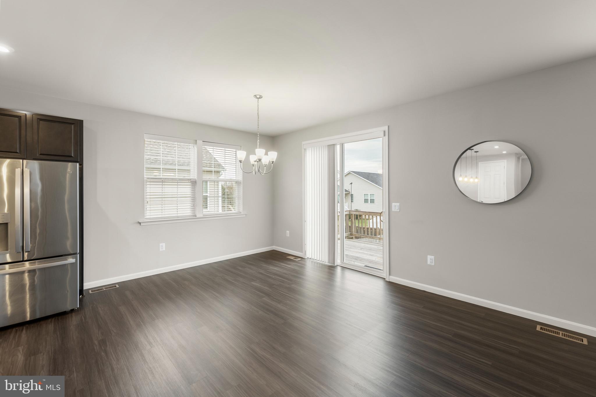 SOUTHERN HILLS - Residential Lease