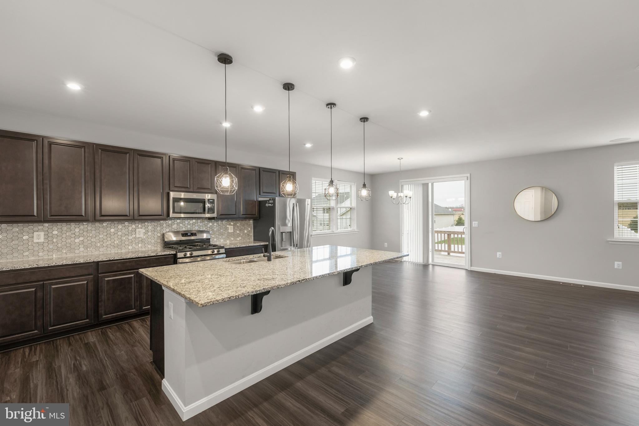 SOUTHERN HILLS - Residential Lease