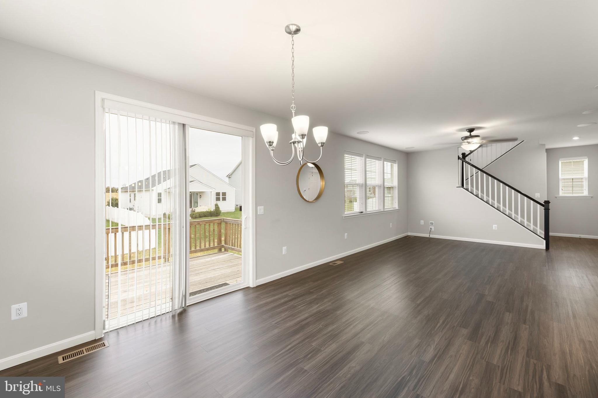 SOUTHERN HILLS - Residential Lease