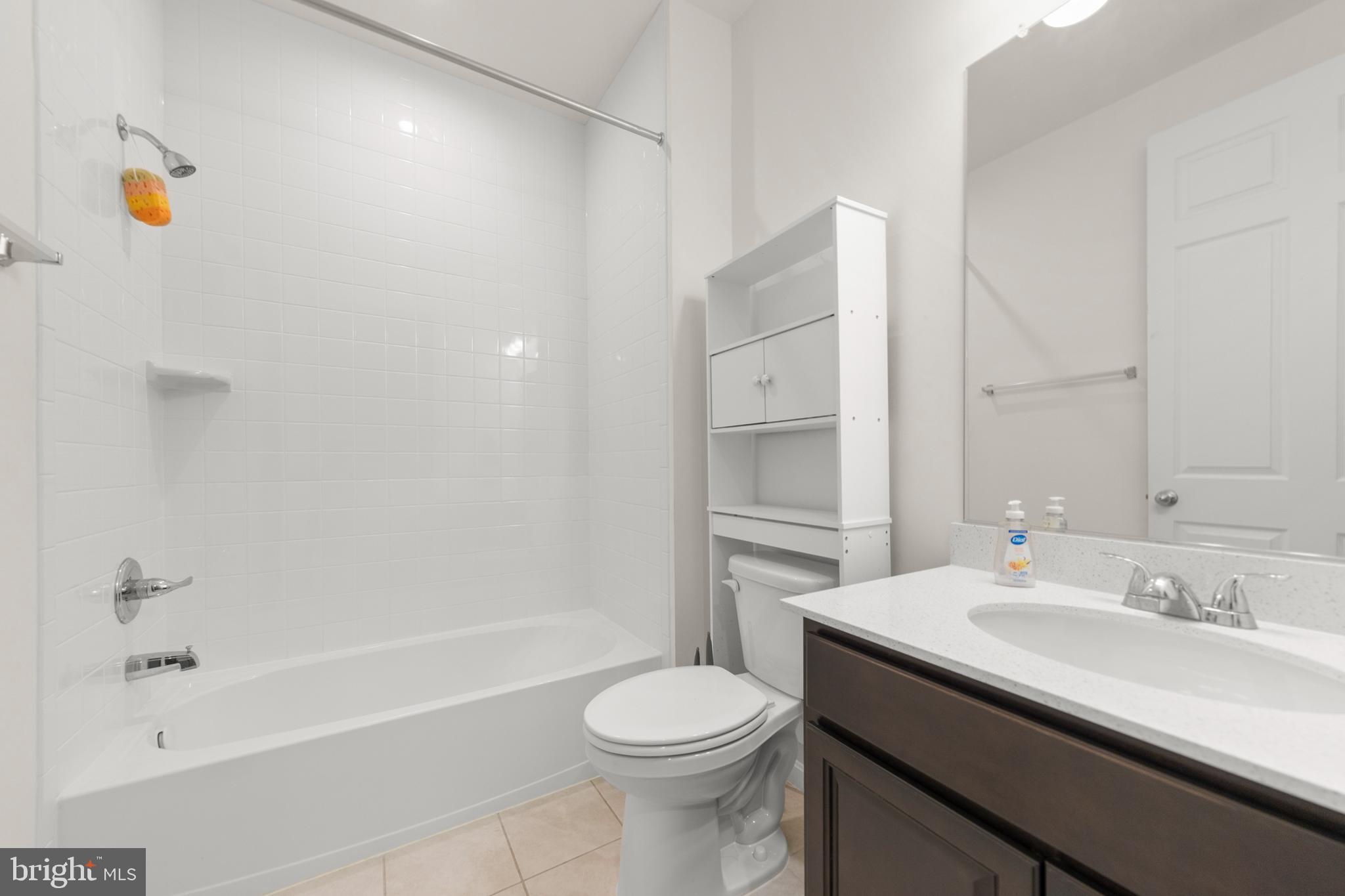 SOUTHERN HILLS - Residential Lease