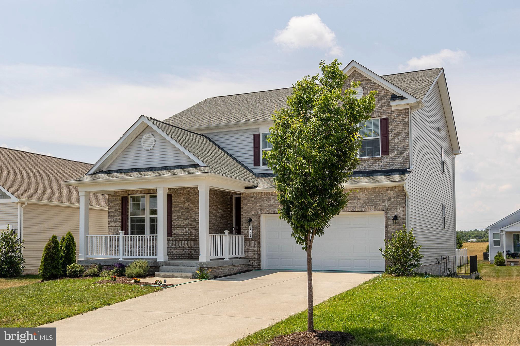 SOUTHERN HILLS - Residential Lease