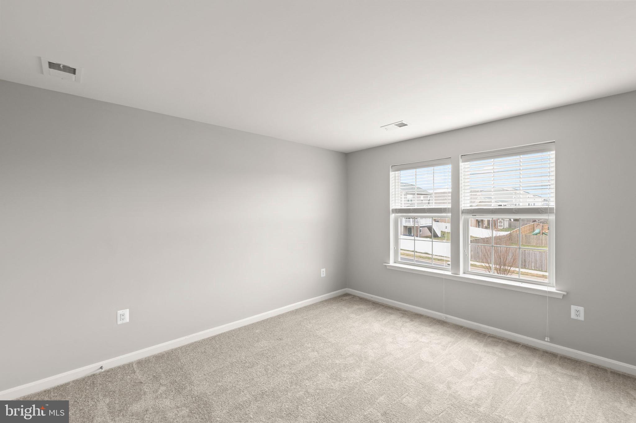 SOUTHERN HILLS - Residential Lease