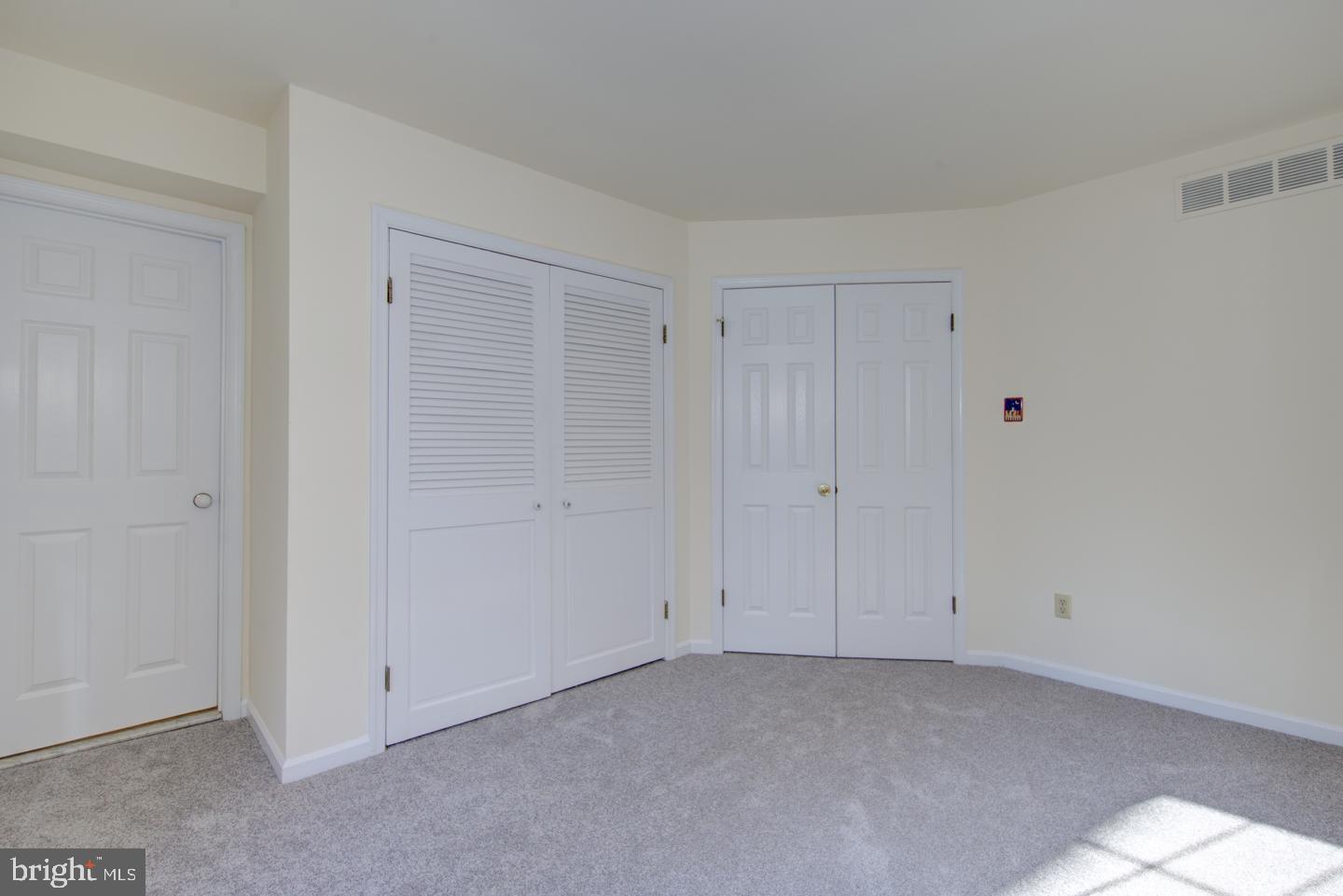 CHESTNUT HILL - Residential Lease