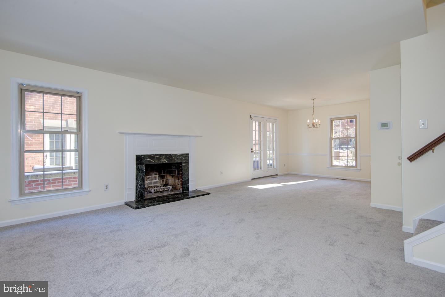 CHESTNUT HILL - Residential Lease