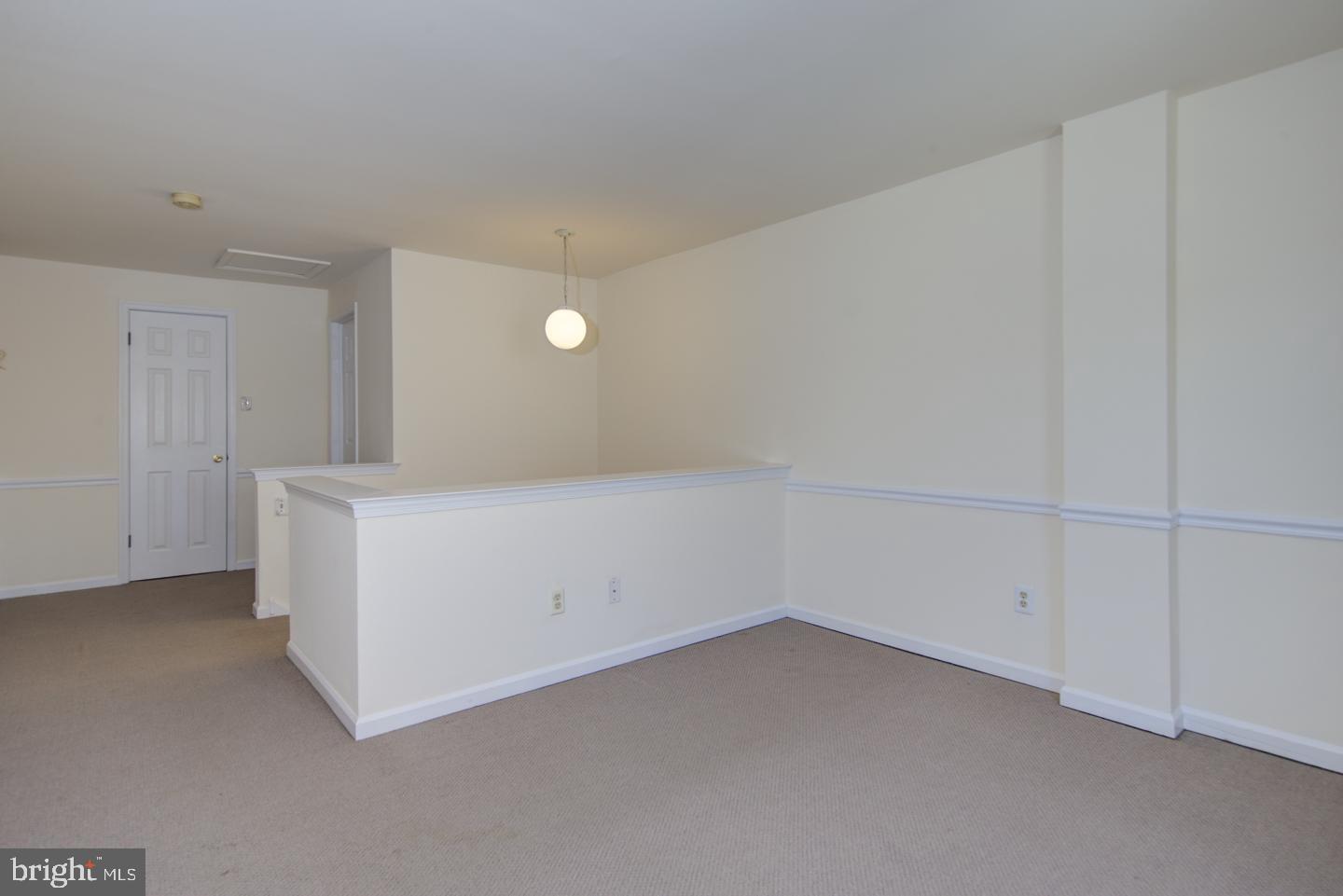 CHESTNUT HILL - Residential Lease