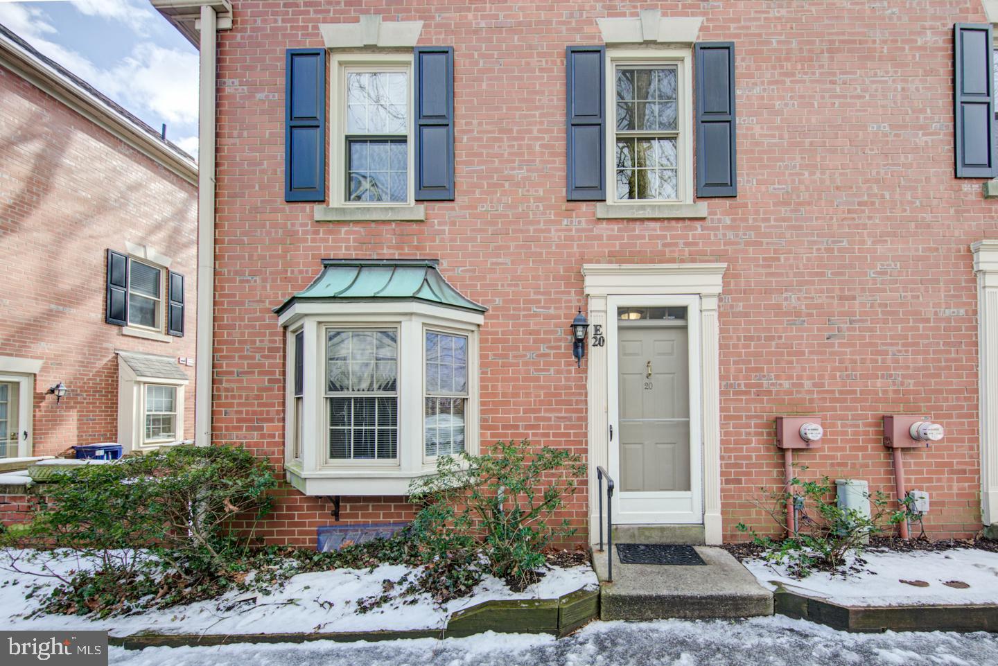 CHESTNUT HILL - Residential Lease