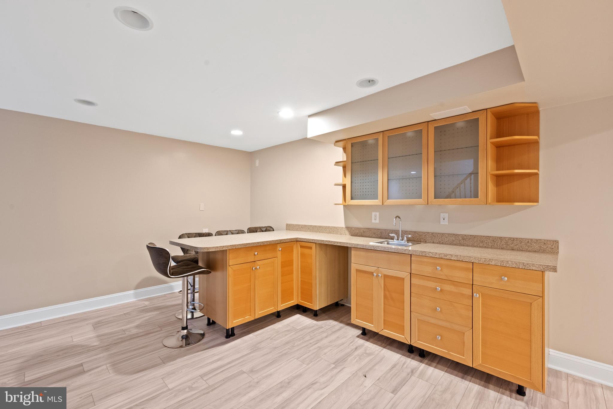 NORTH HART RUN - Residential