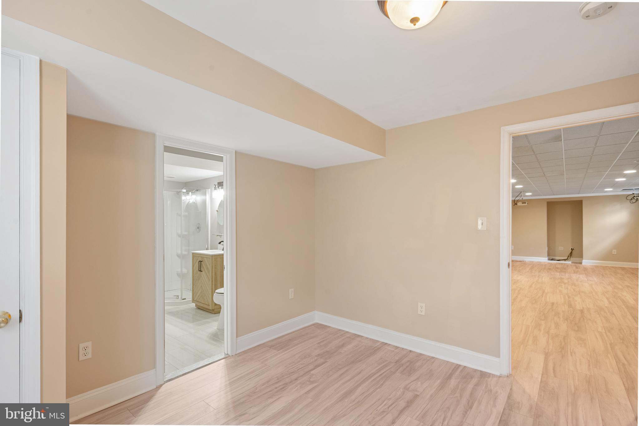 NORTH HART RUN - Residential