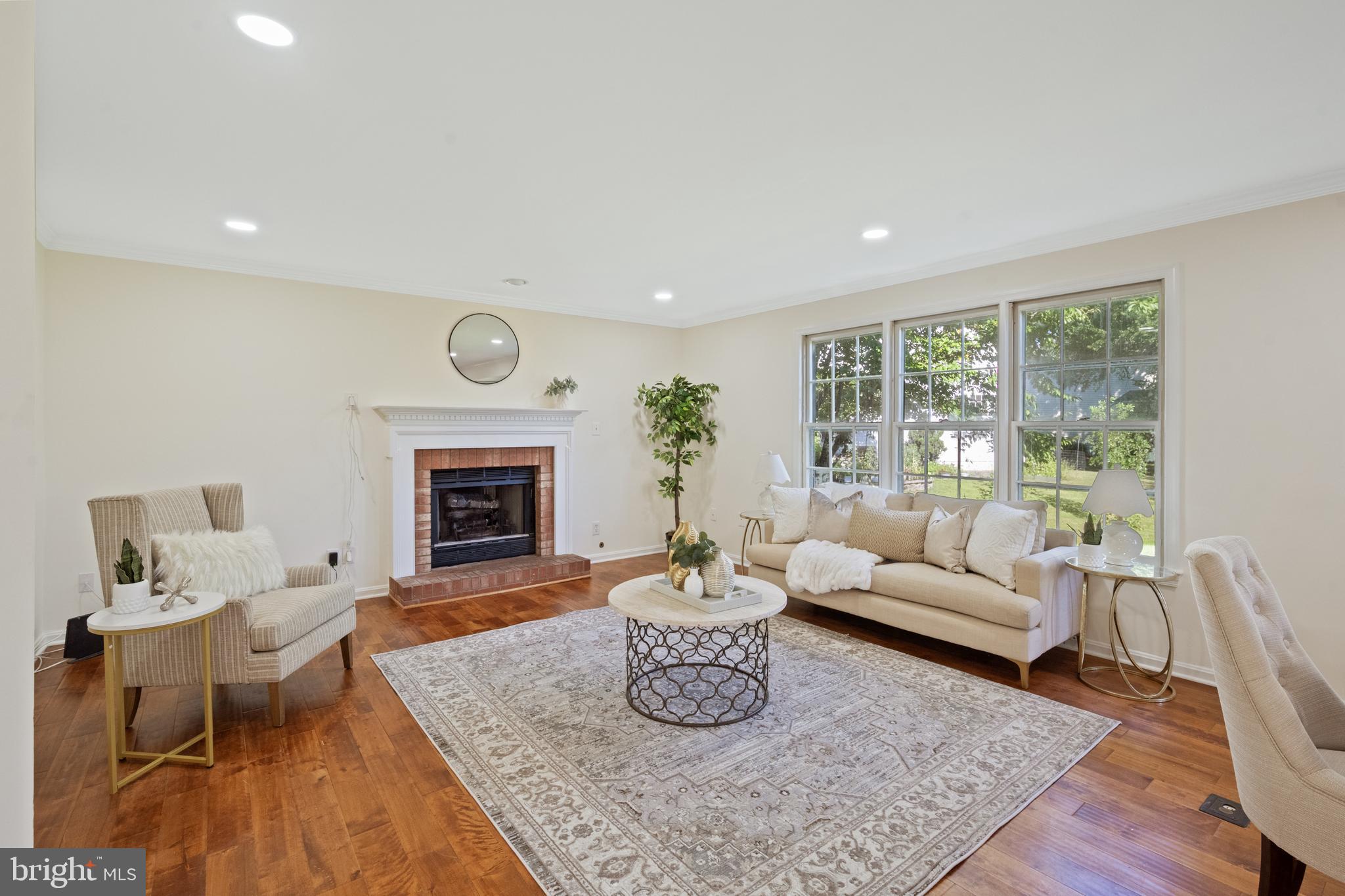 NORTH HART RUN - Residential