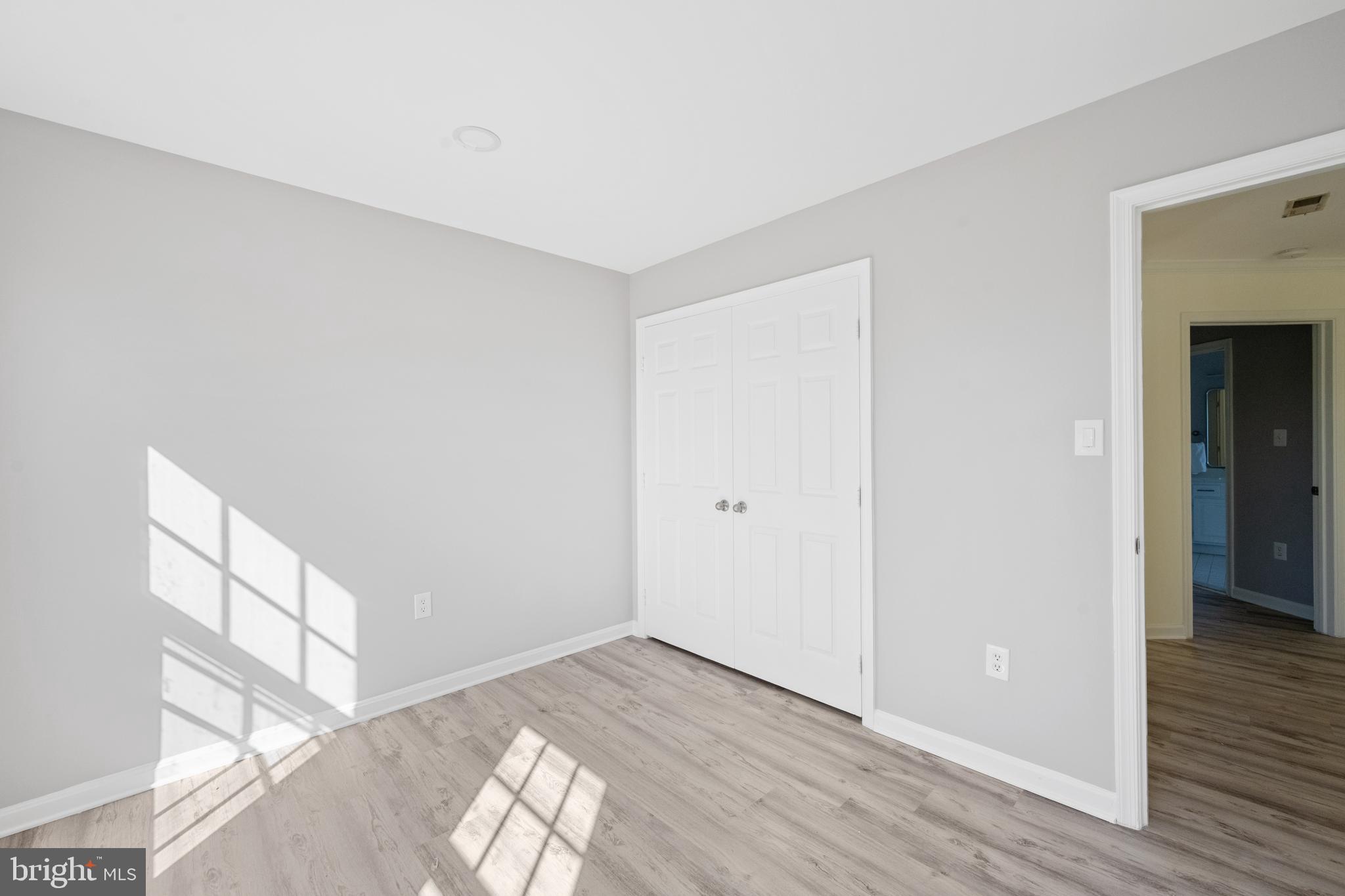 NORTH HART RUN - Residential