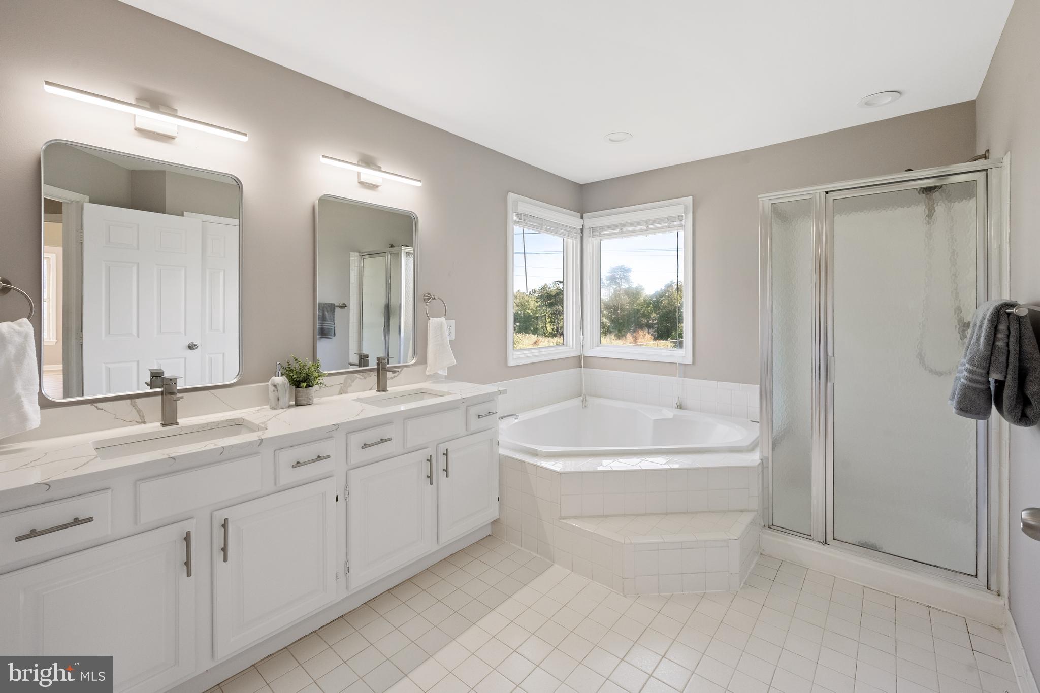 NORTH HART RUN - Residential