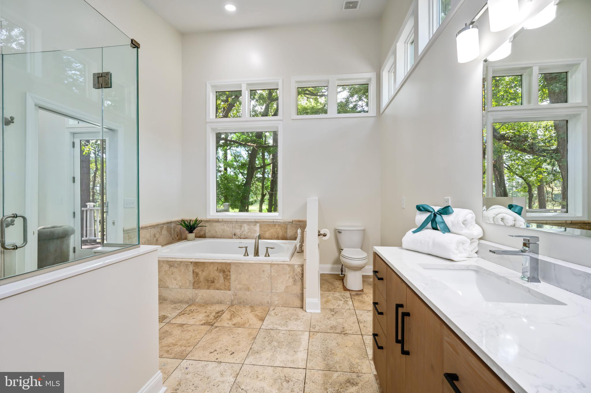 GOOSE POINT ESTATES - Residential