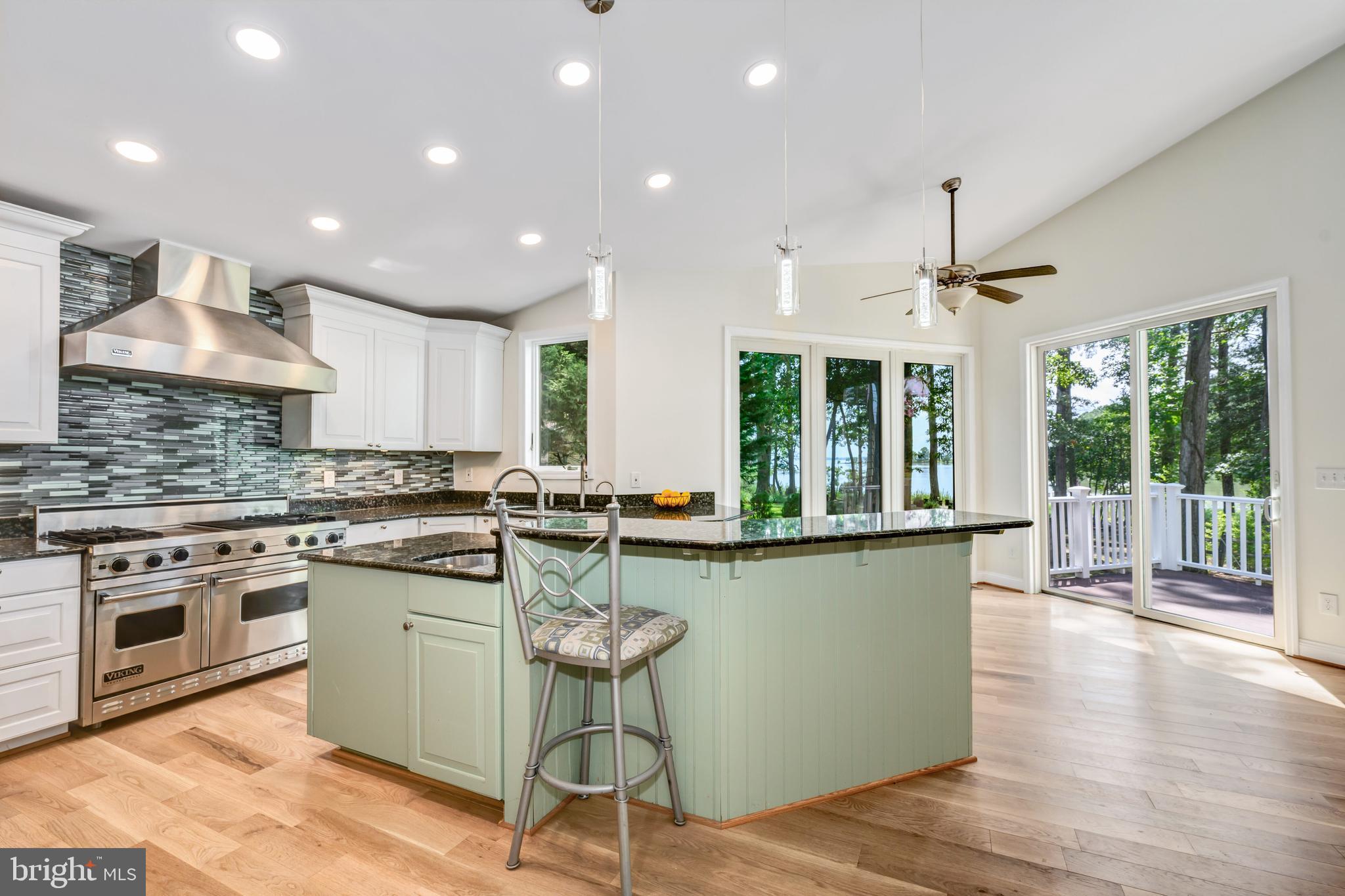 GOOSE POINT ESTATES - Residential