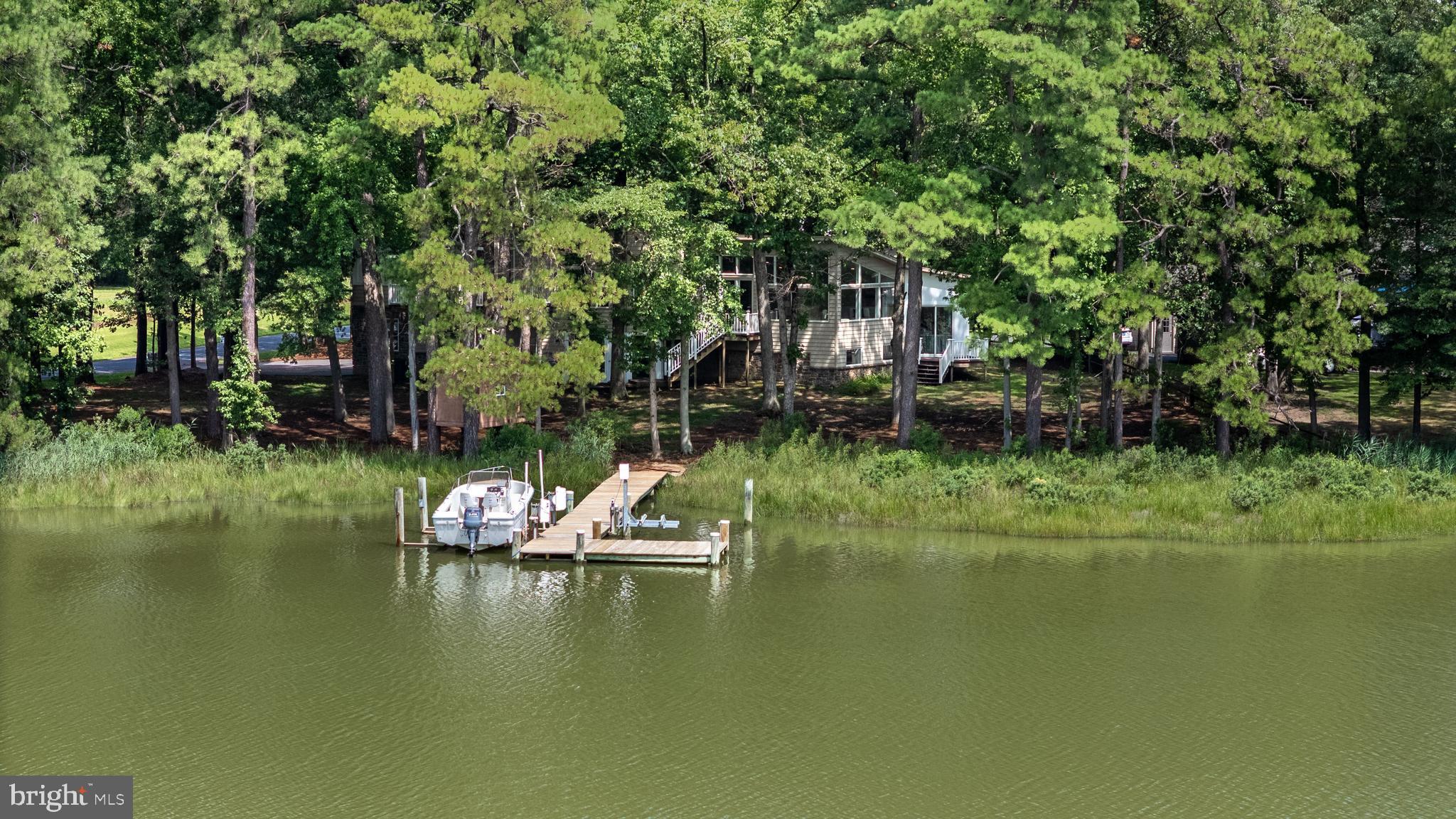 GOOSE POINT ESTATES - Residential