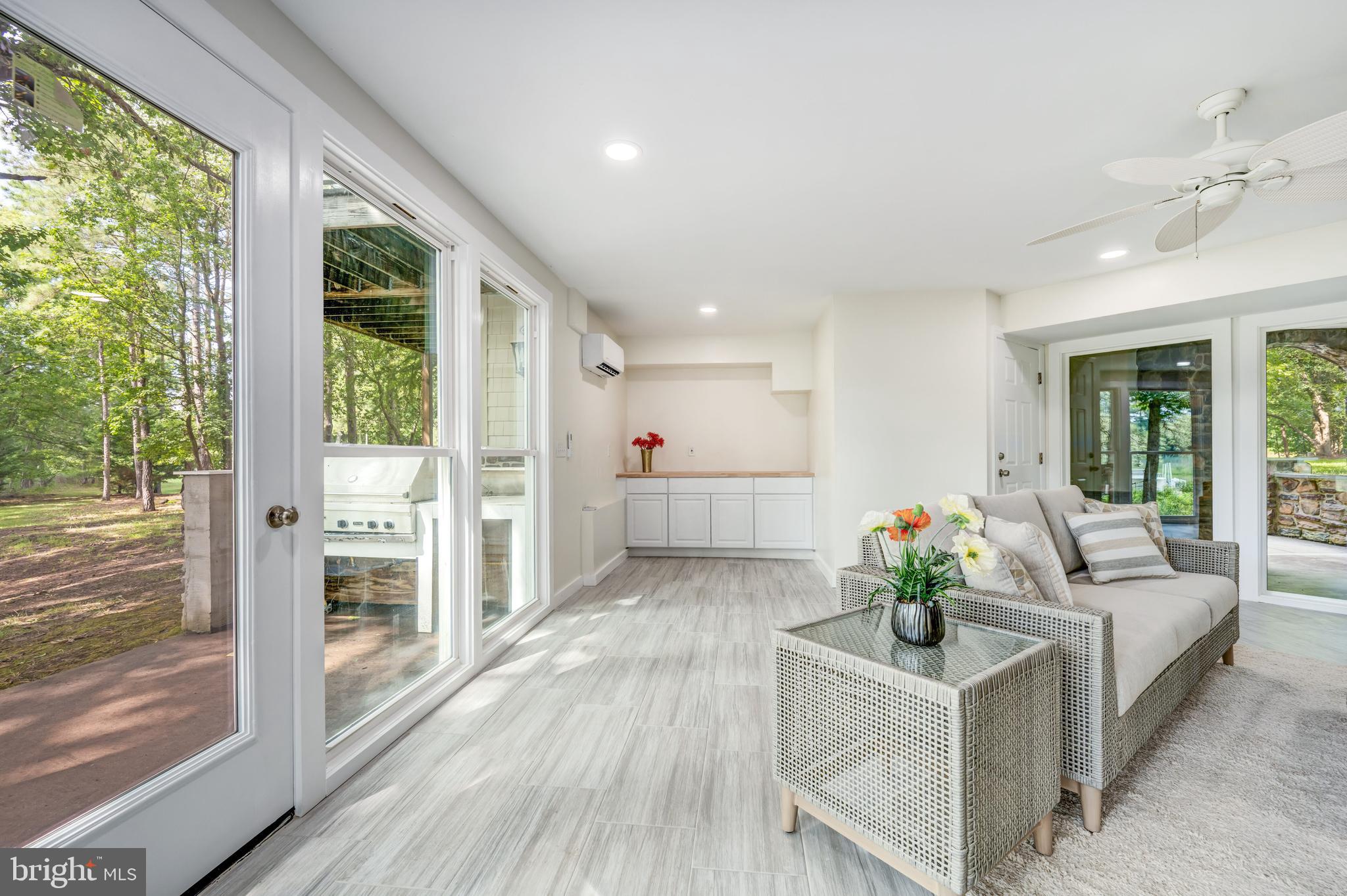 GOOSE POINT ESTATES - Residential