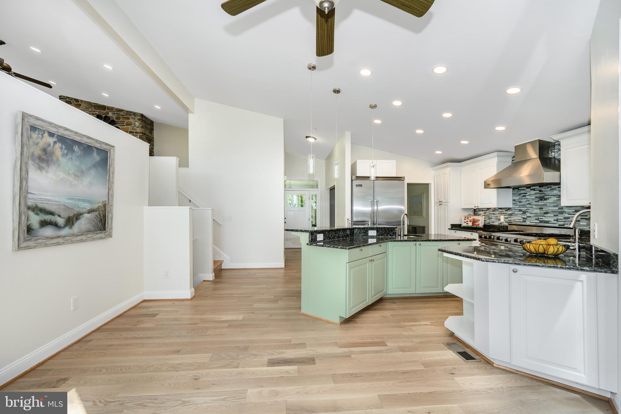 GOOSE POINT ESTATES - Residential