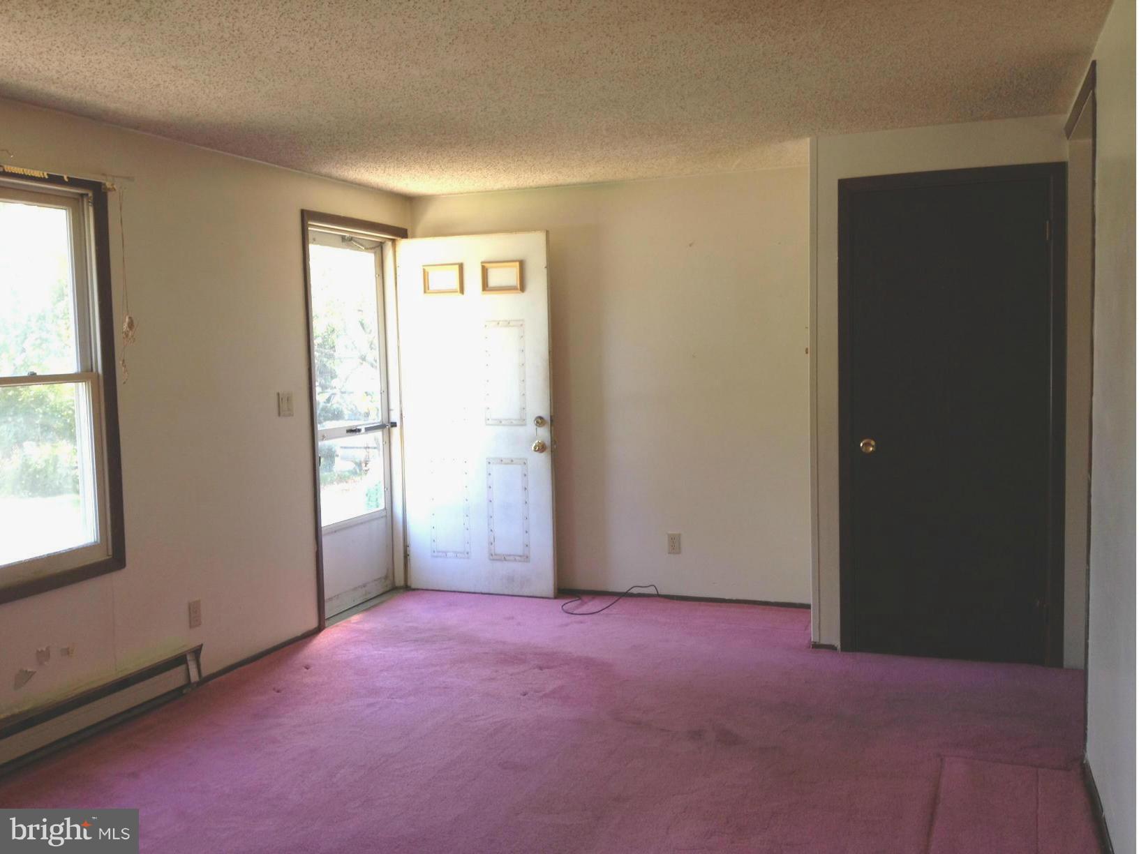 FAYETTEVILLE - Residential