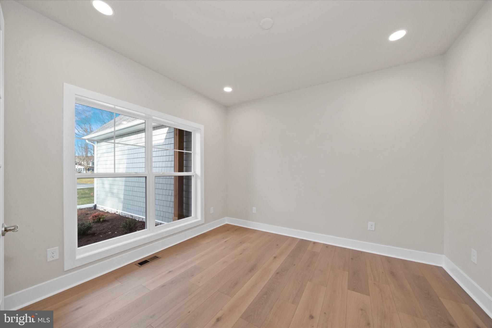 COVE ON HERRING CREEK - Residential