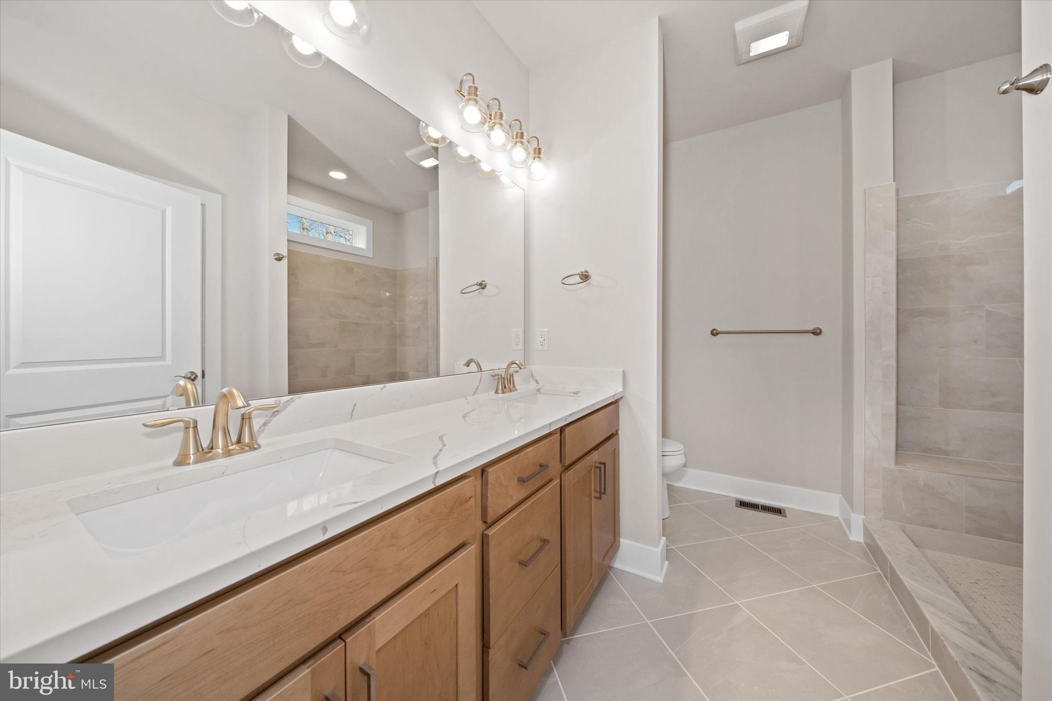 COVE ON HERRING CREEK - Residential