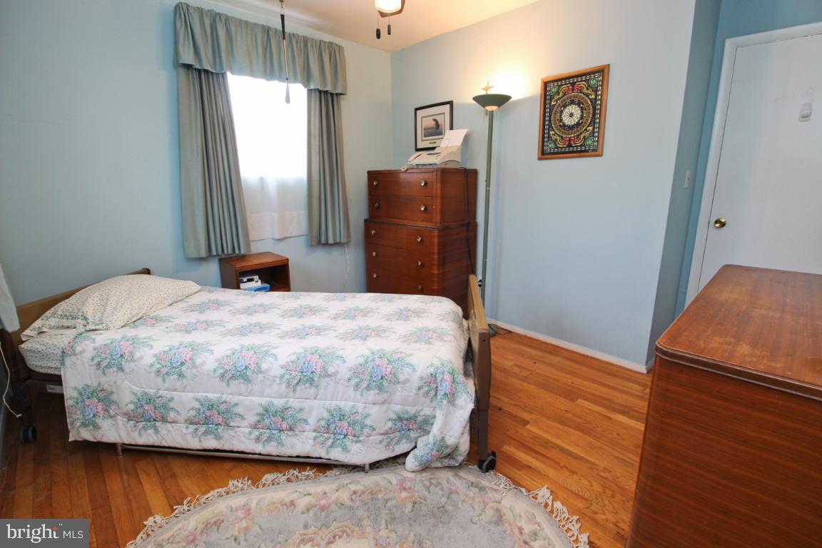 WEYBURN PARK - Residential