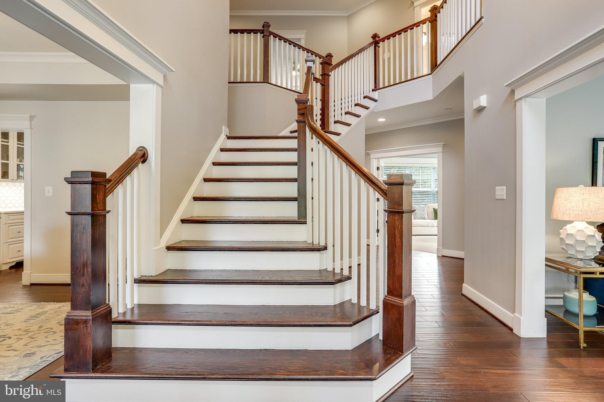 WEST VIENNA WOODS - Residential