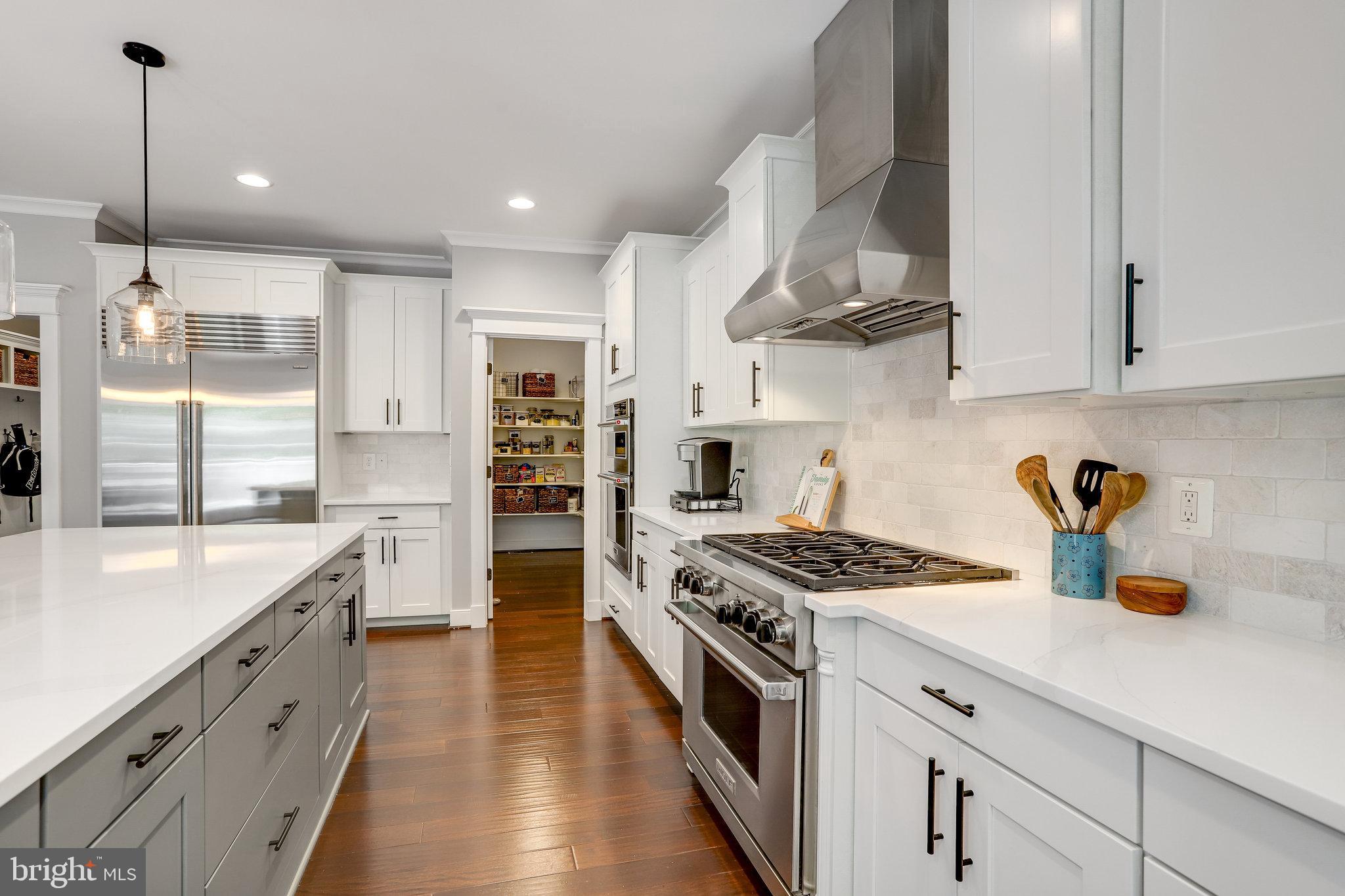 WEST VIENNA WOODS - Residential