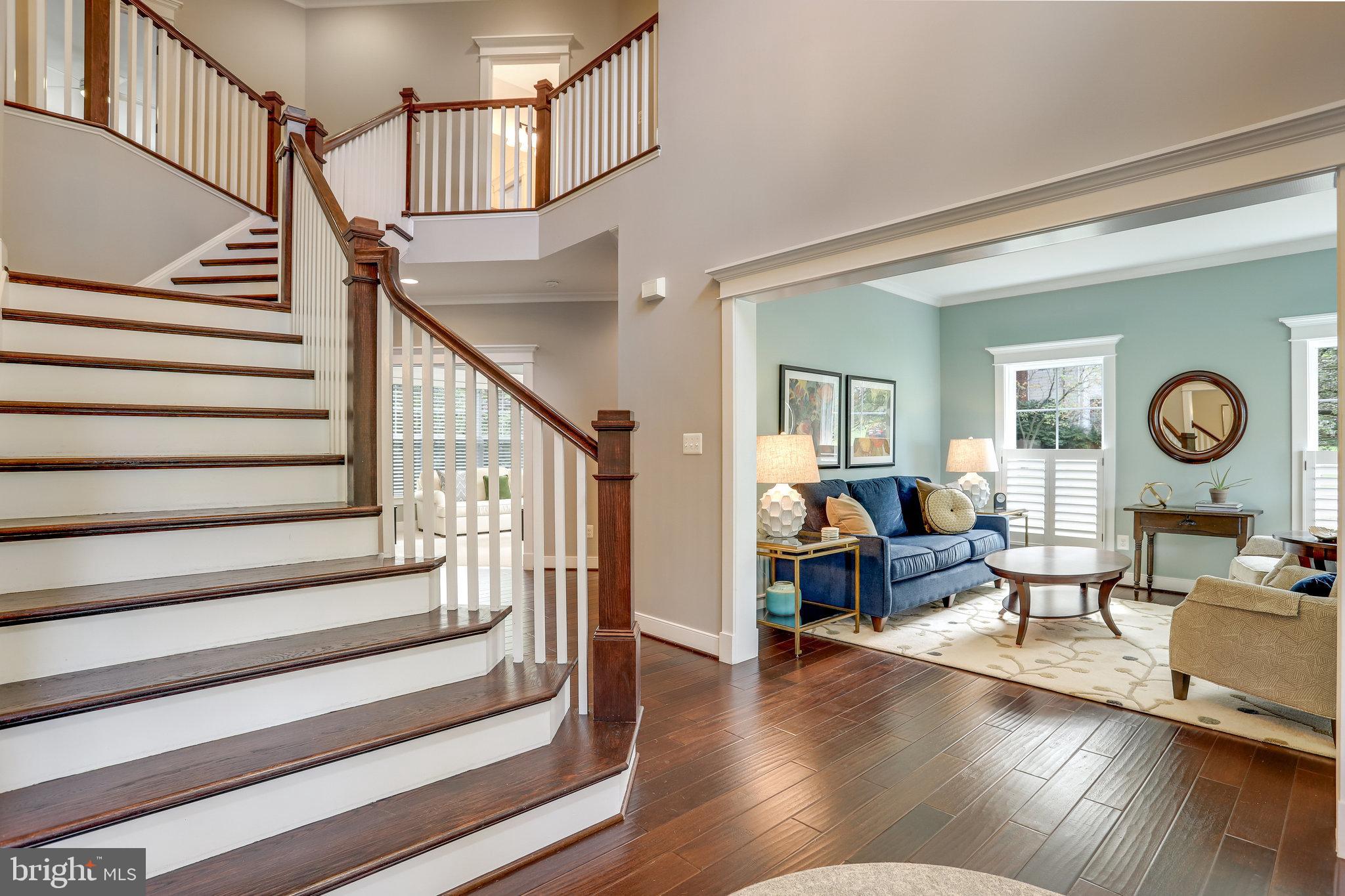 WEST VIENNA WOODS - Residential