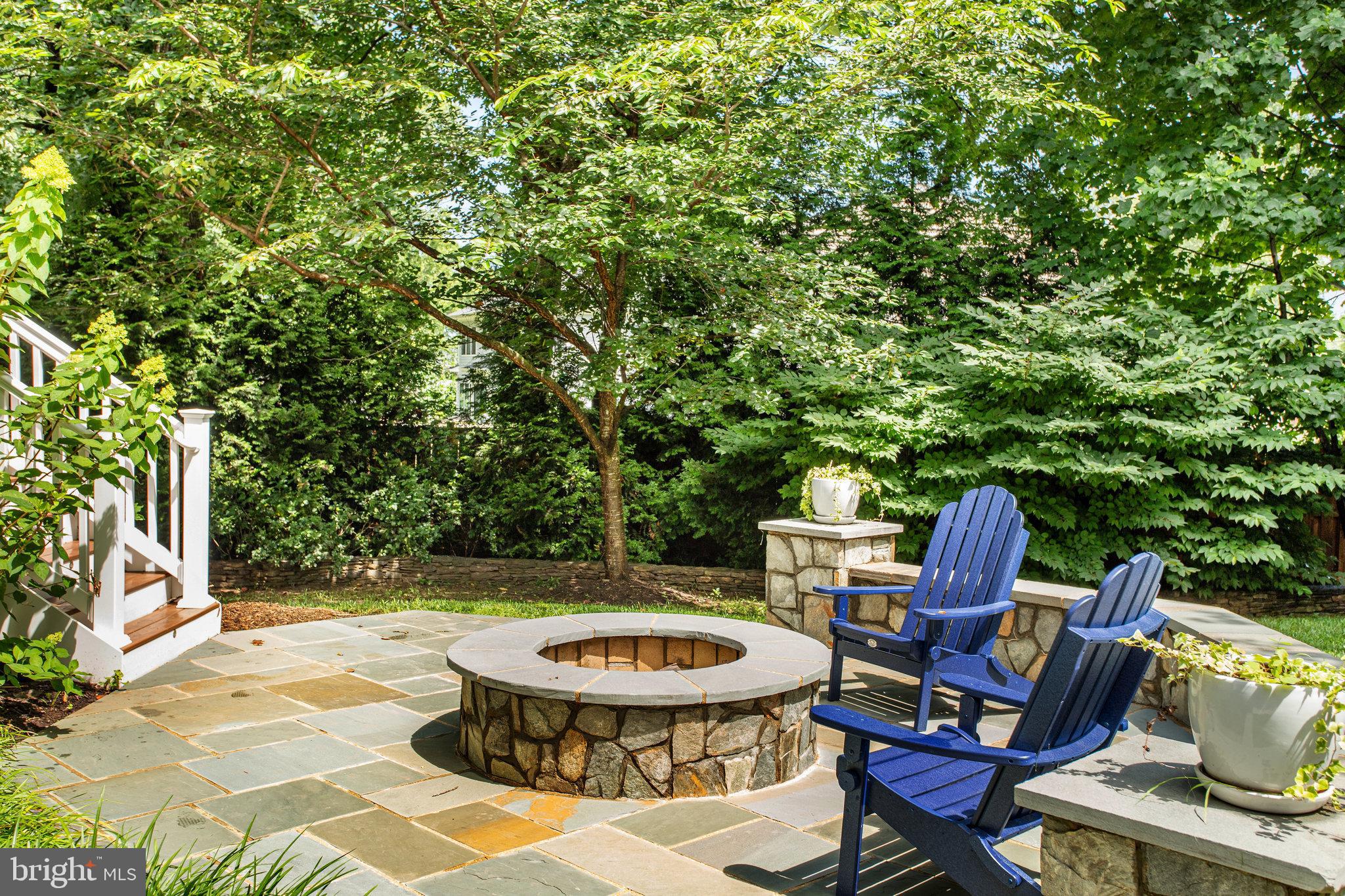 WEST VIENNA WOODS - Residential