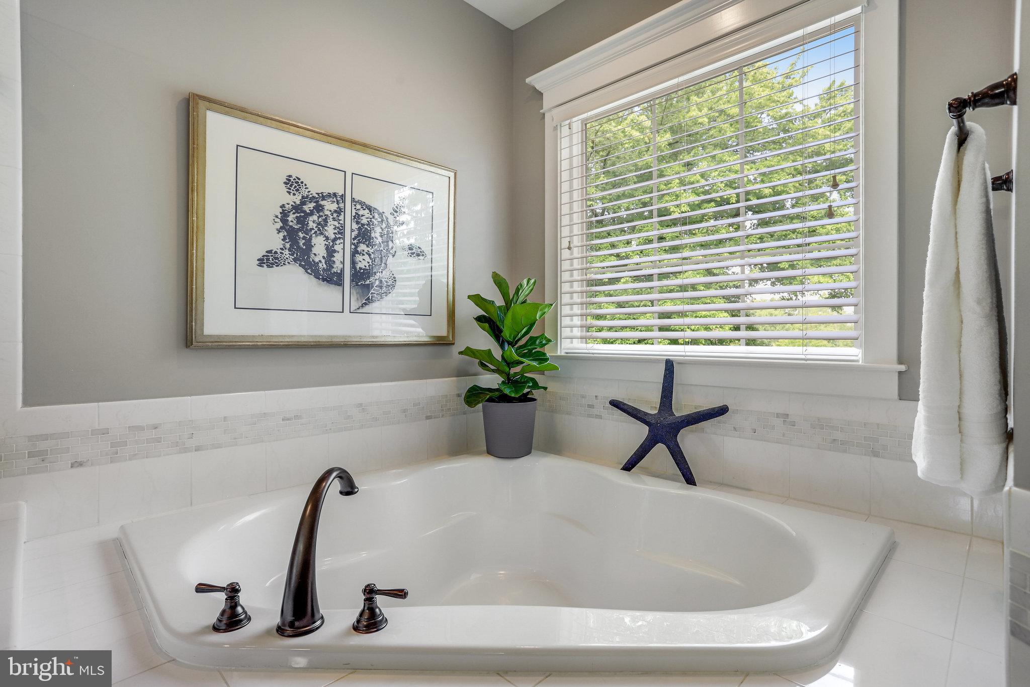 WEST VIENNA WOODS - Residential