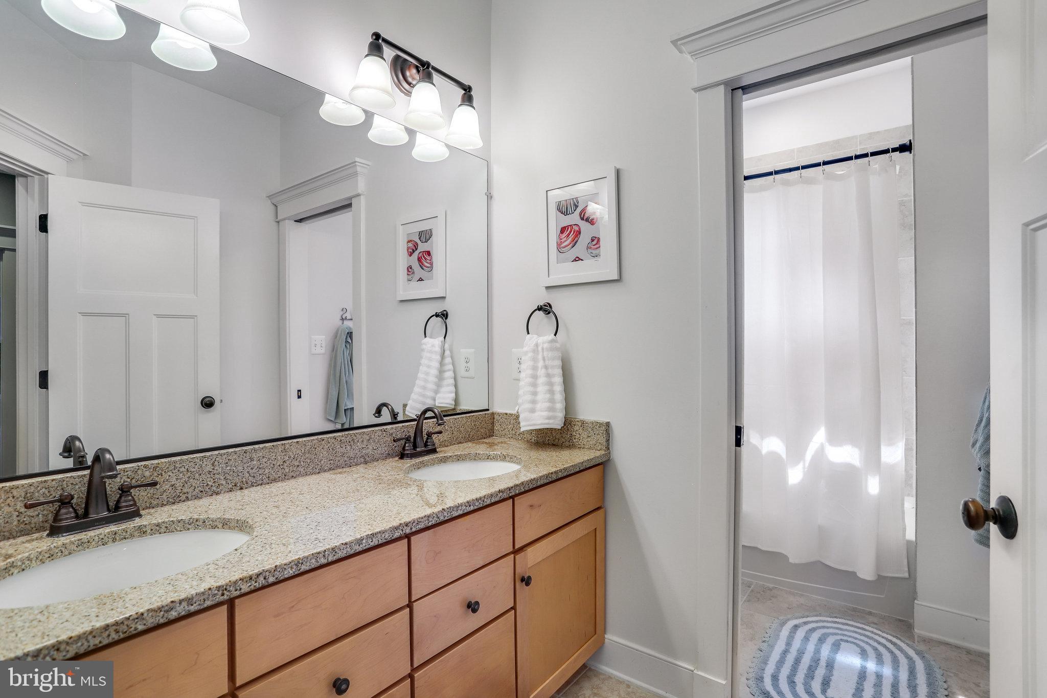 WEST VIENNA WOODS - Residential