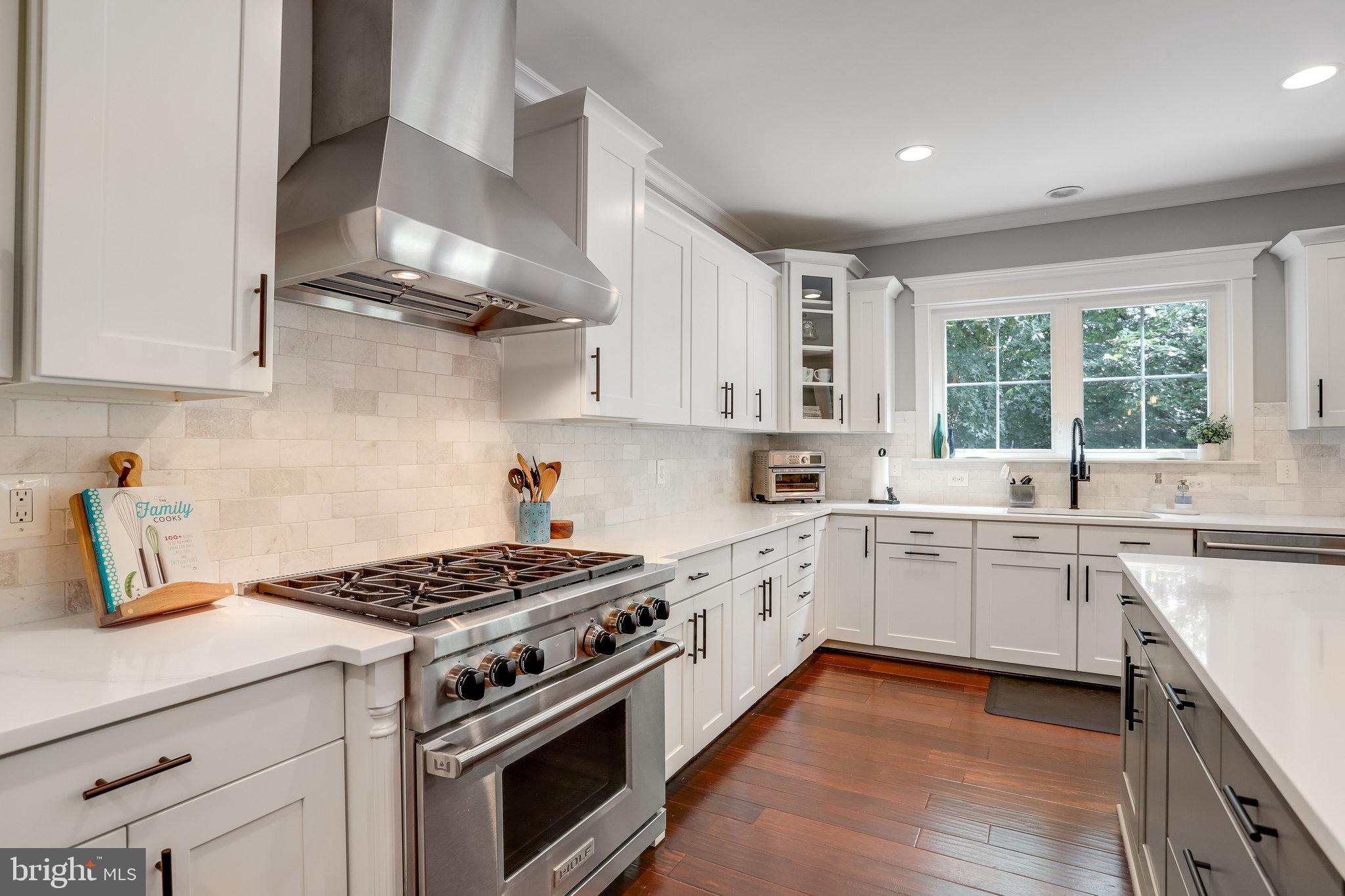 WEST VIENNA WOODS - Residential