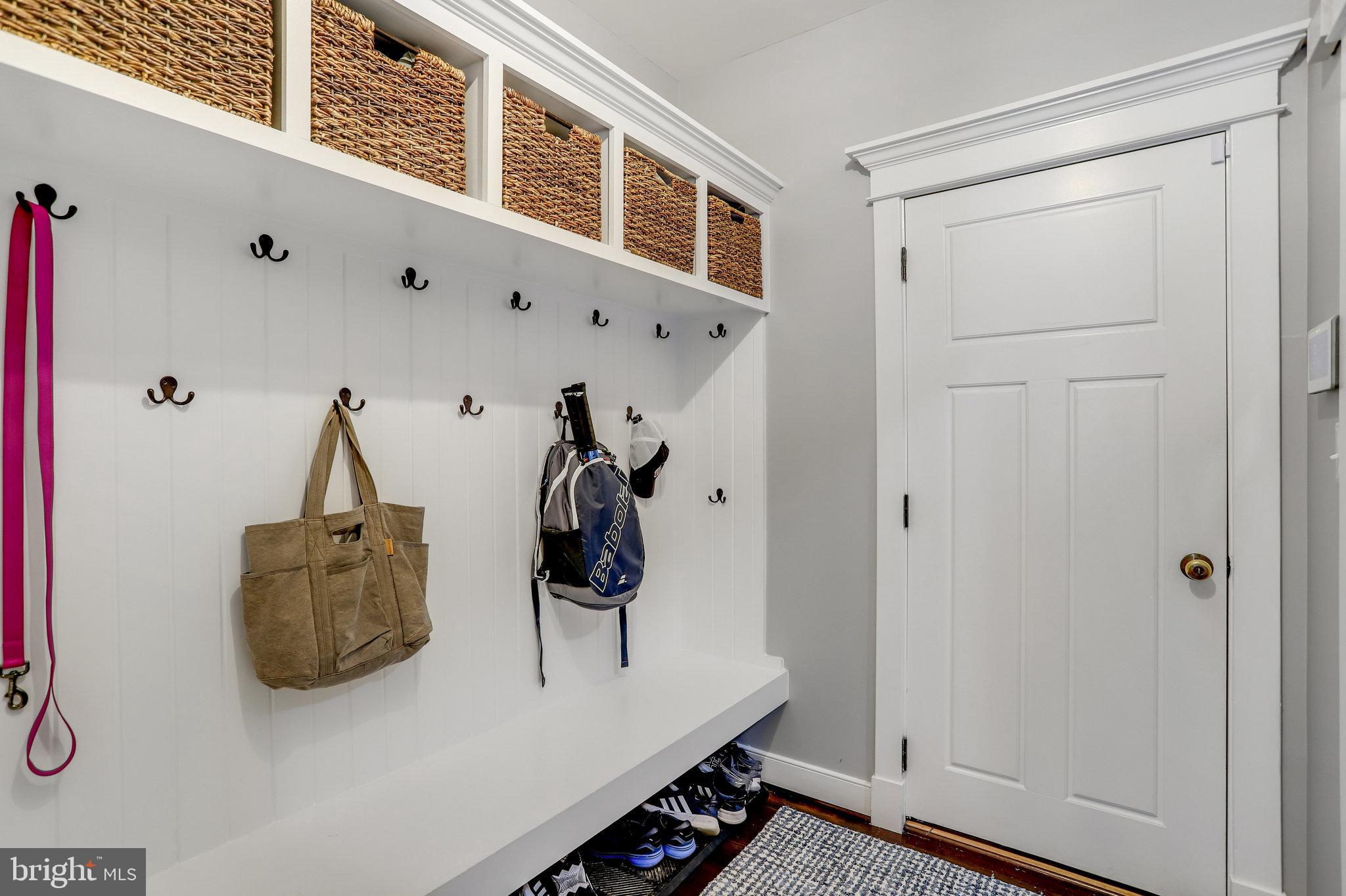 WEST VIENNA WOODS - Residential