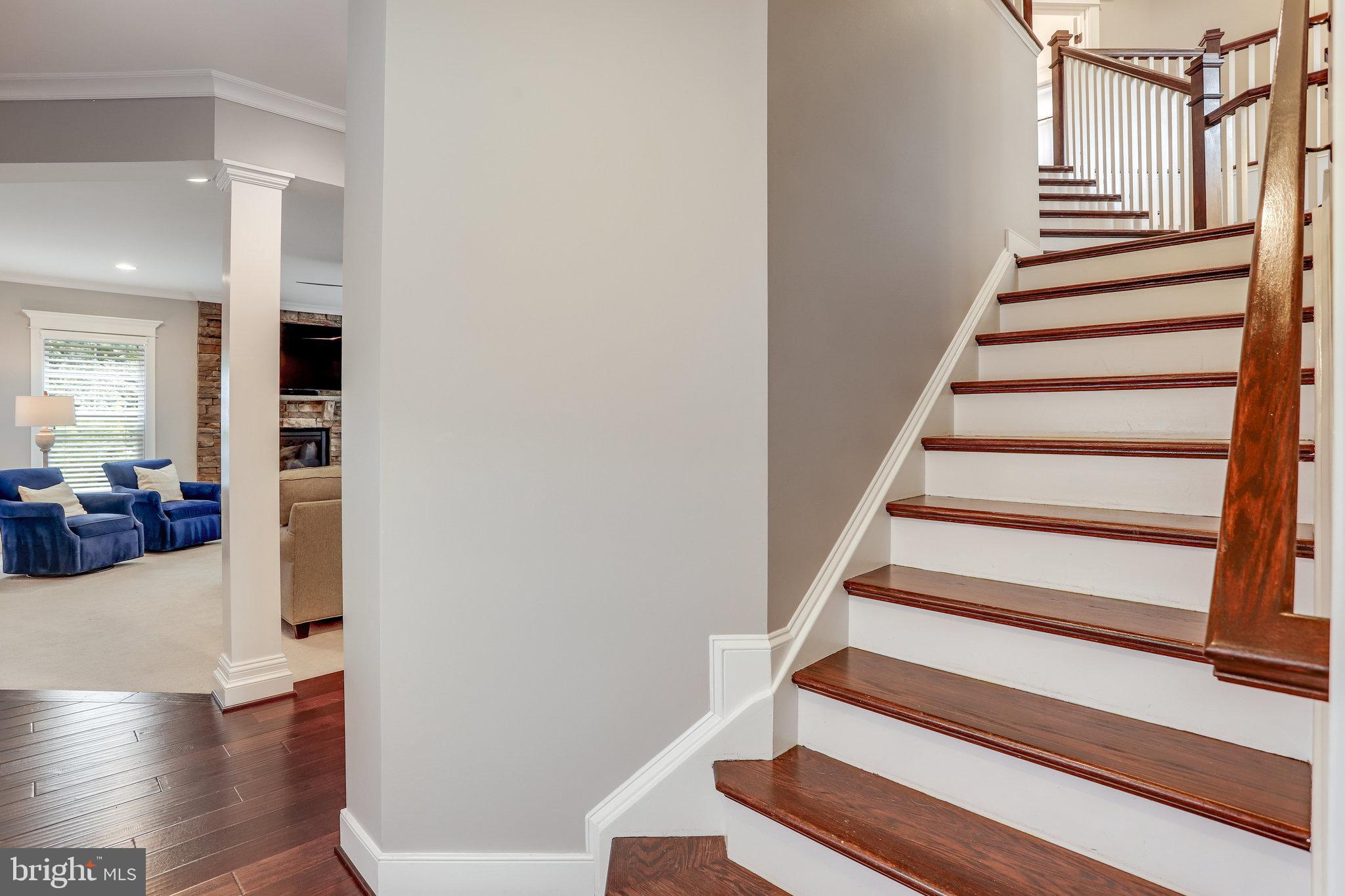 WEST VIENNA WOODS - Residential