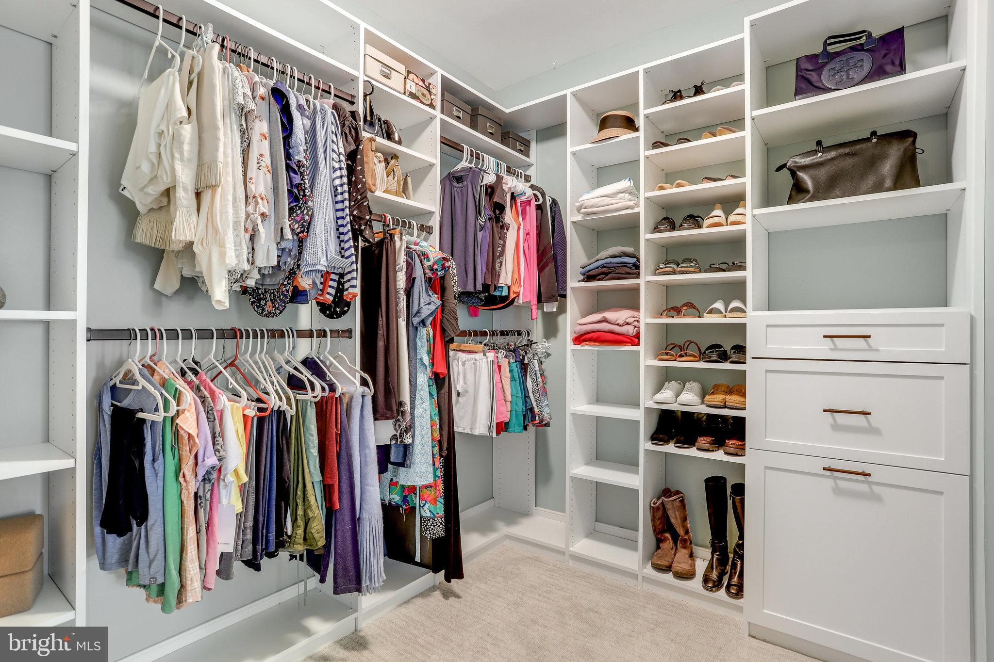 WEST VIENNA WOODS - Residential