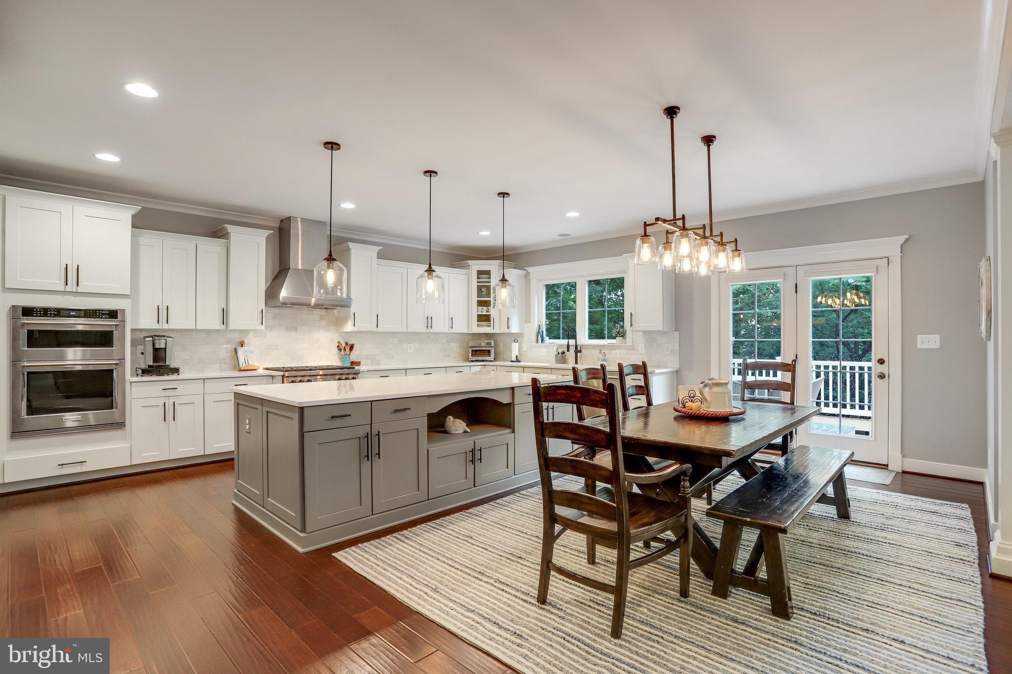 WEST VIENNA WOODS - Residential