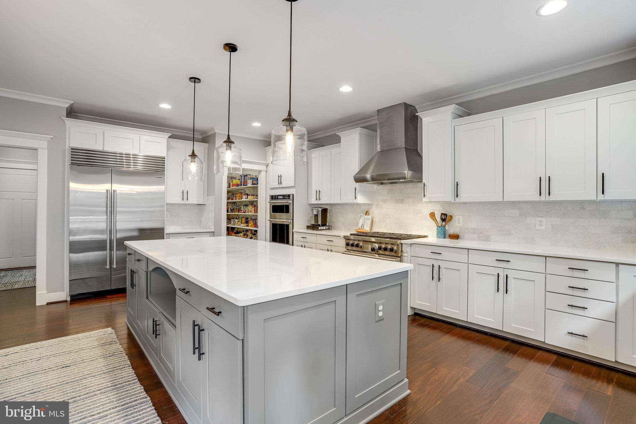 WEST VIENNA WOODS - Residential