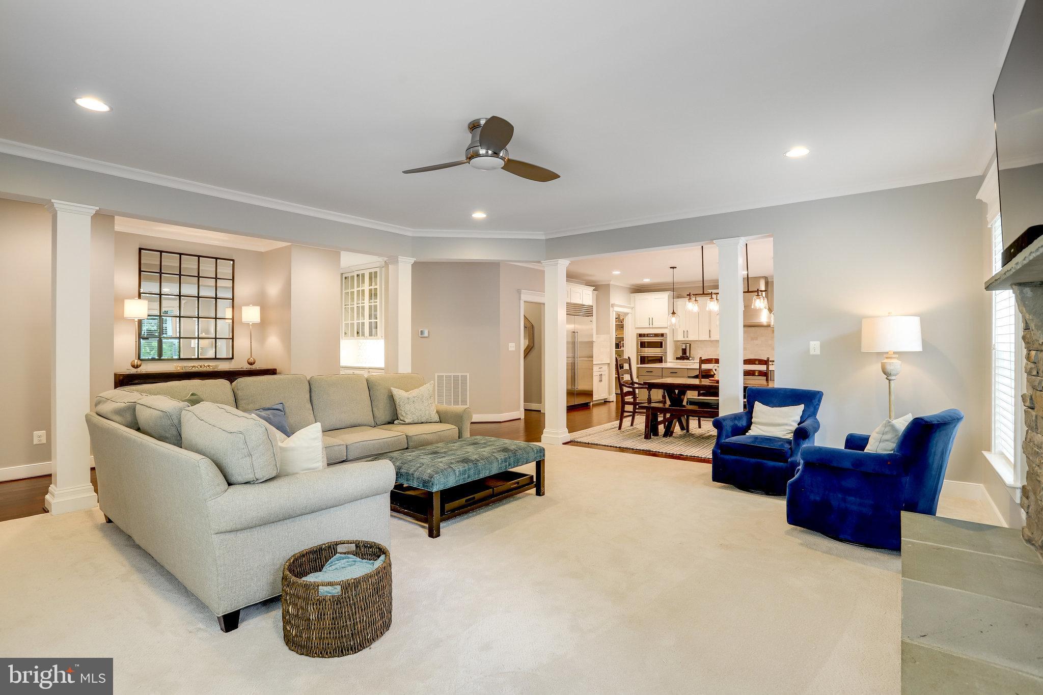 WEST VIENNA WOODS - Residential