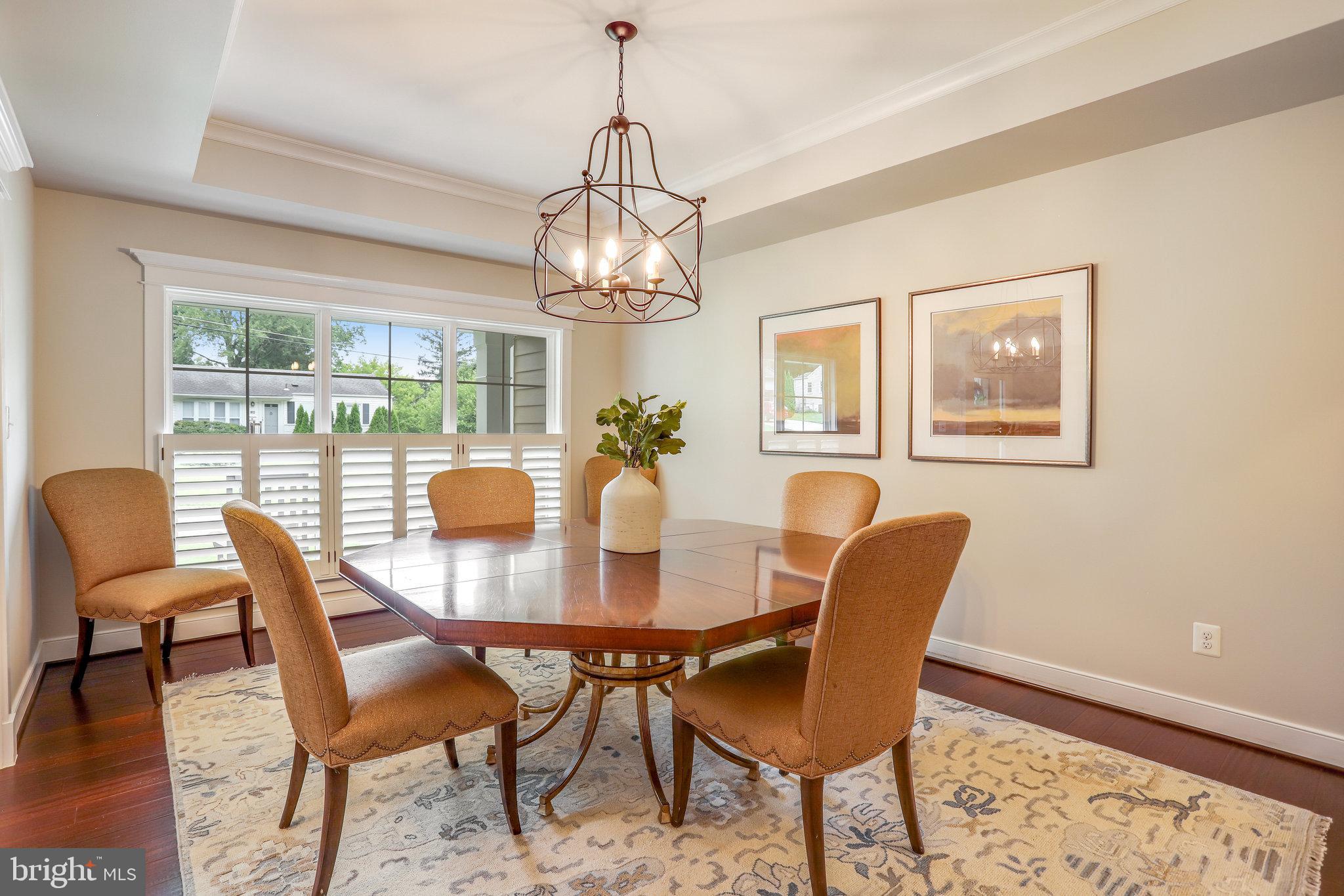 WEST VIENNA WOODS - Residential