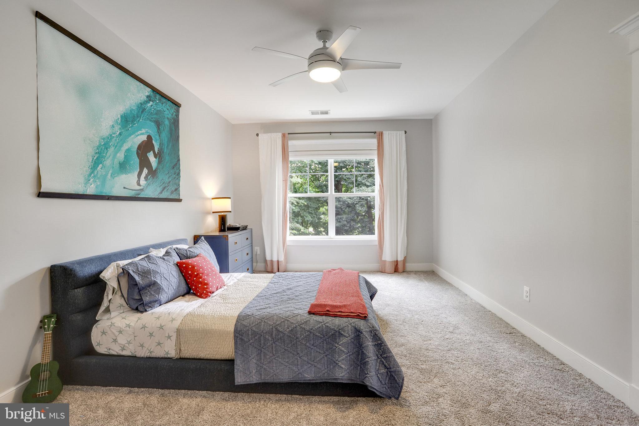 WEST VIENNA WOODS - Residential