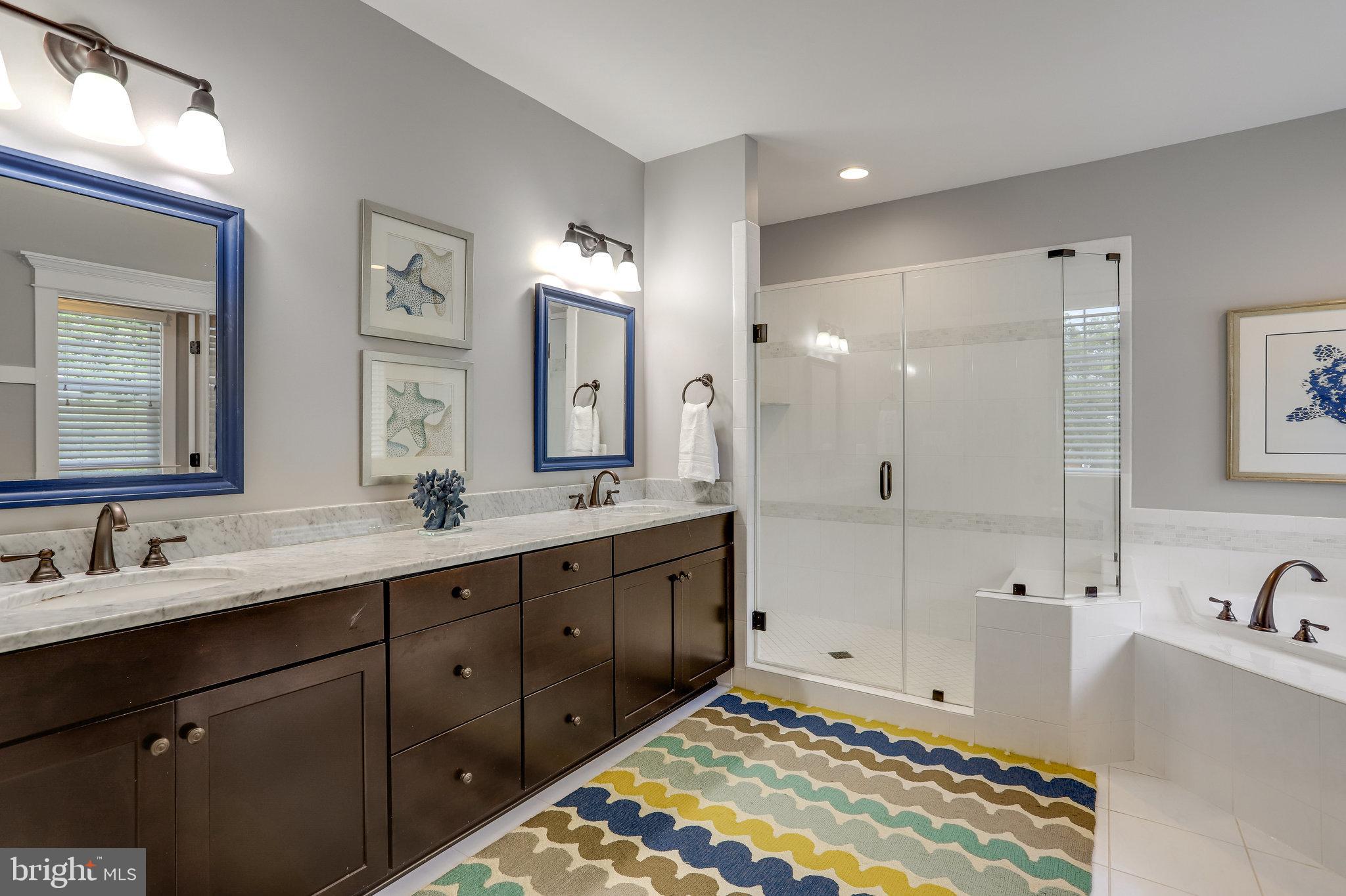 WEST VIENNA WOODS - Residential