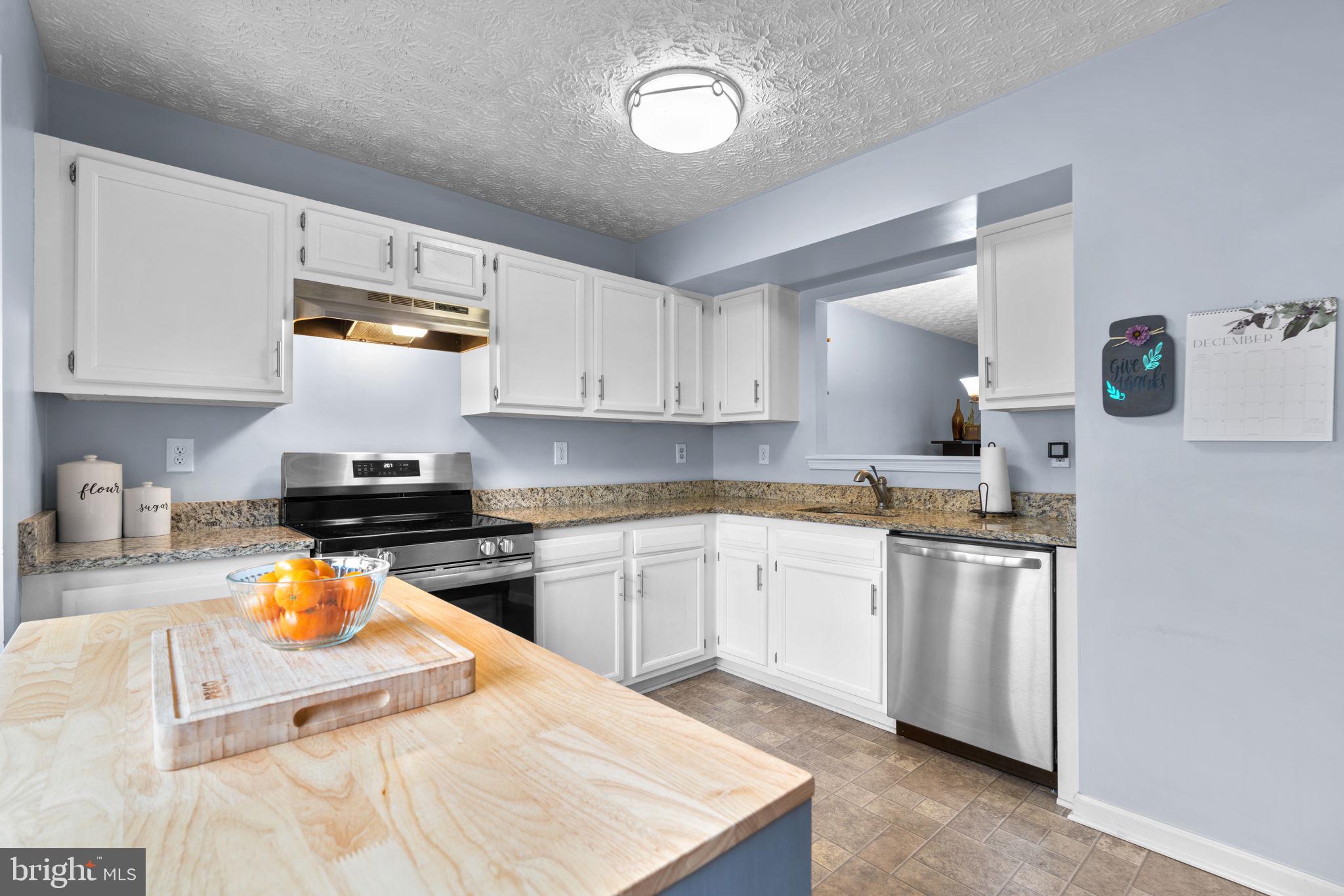 OXFORD LANDING - Residential