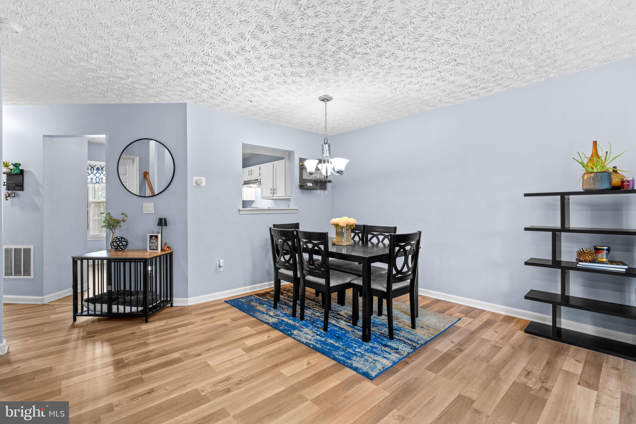 OXFORD LANDING - Residential