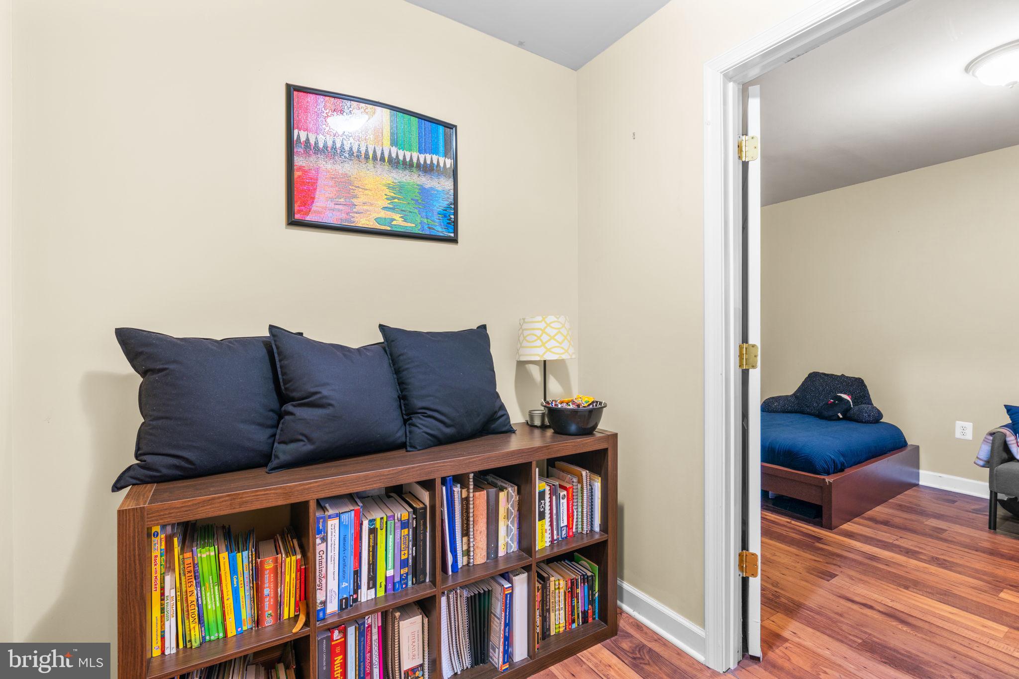 OXFORD LANDING - Residential