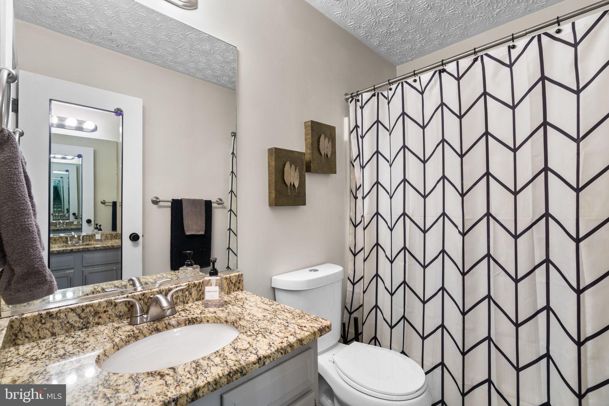 OXFORD LANDING - Residential