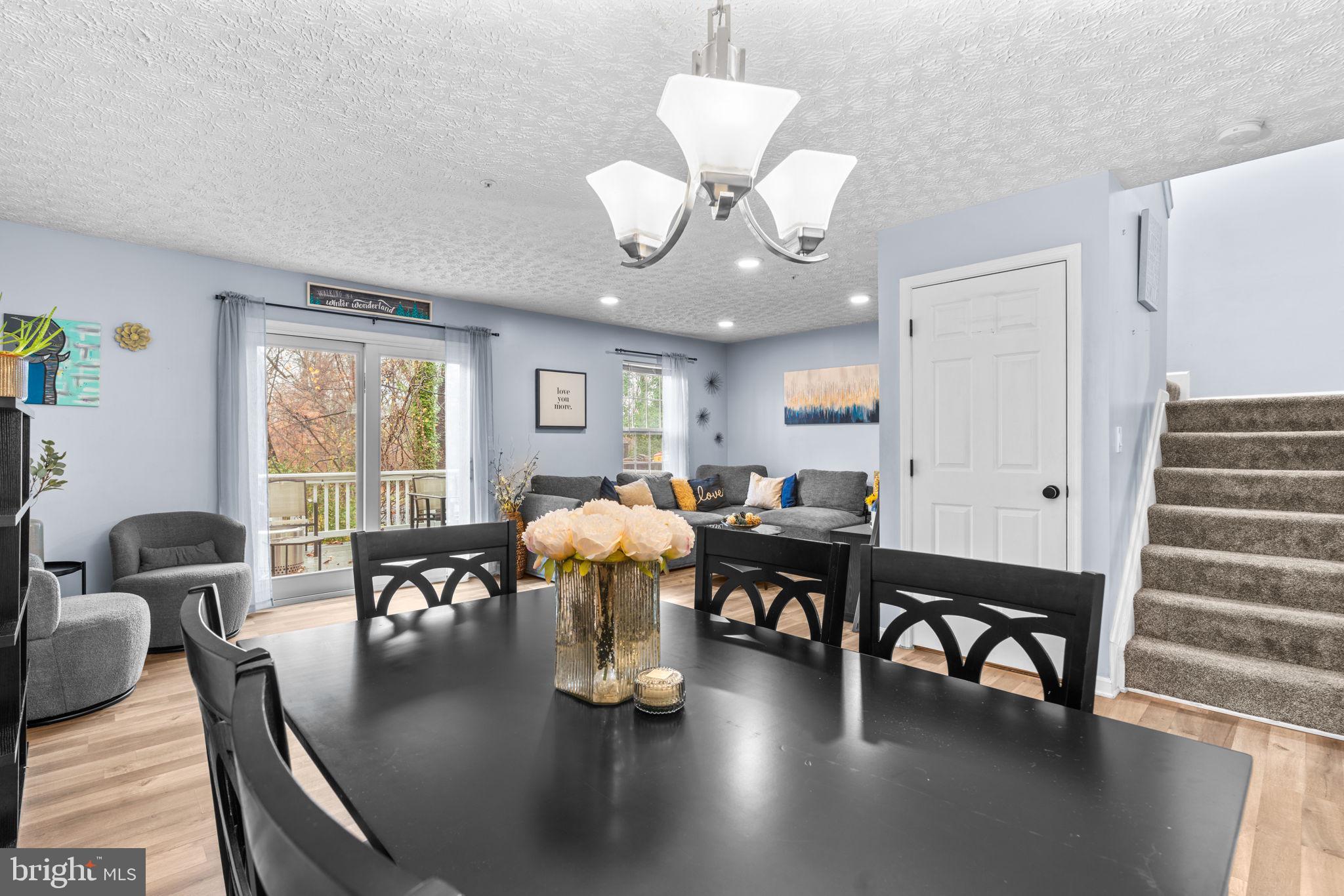 OXFORD LANDING - Residential