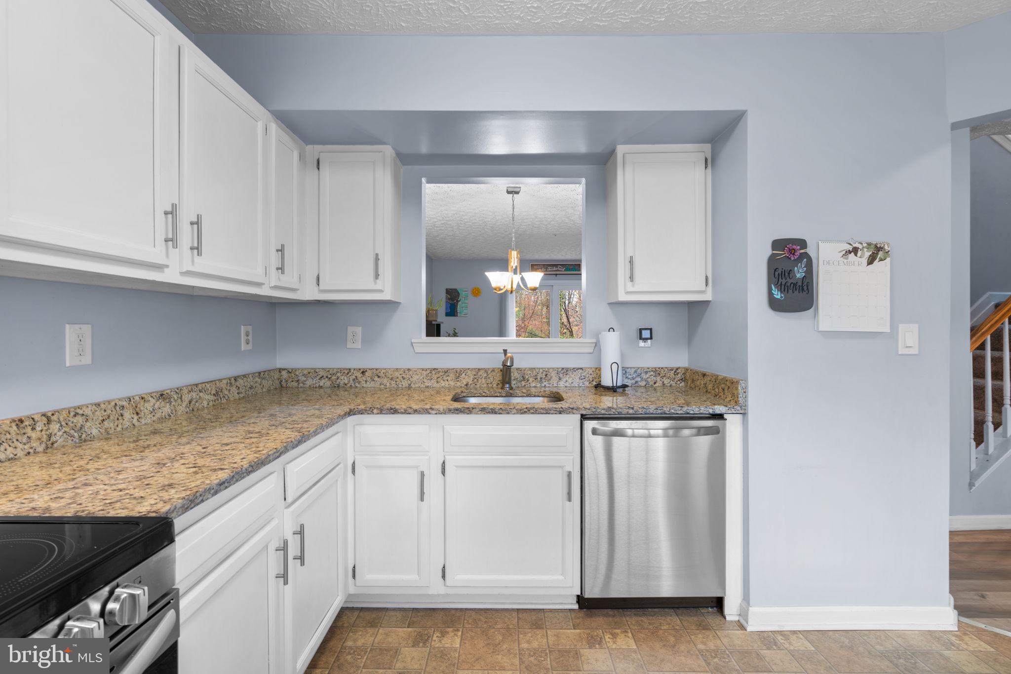 OXFORD LANDING - Residential