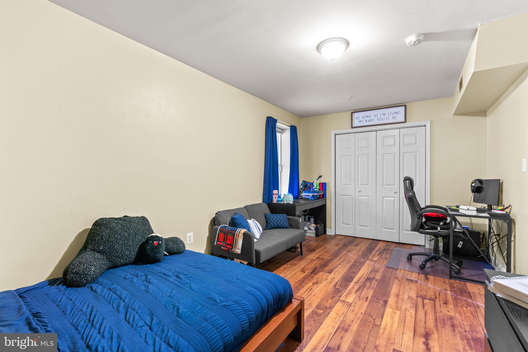 OXFORD LANDING - Residential