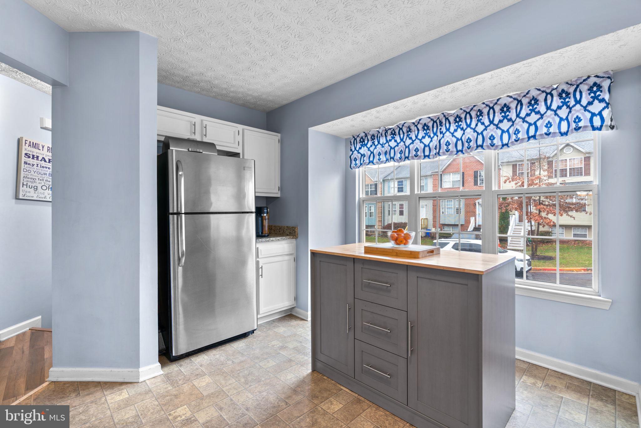 OXFORD LANDING - Residential