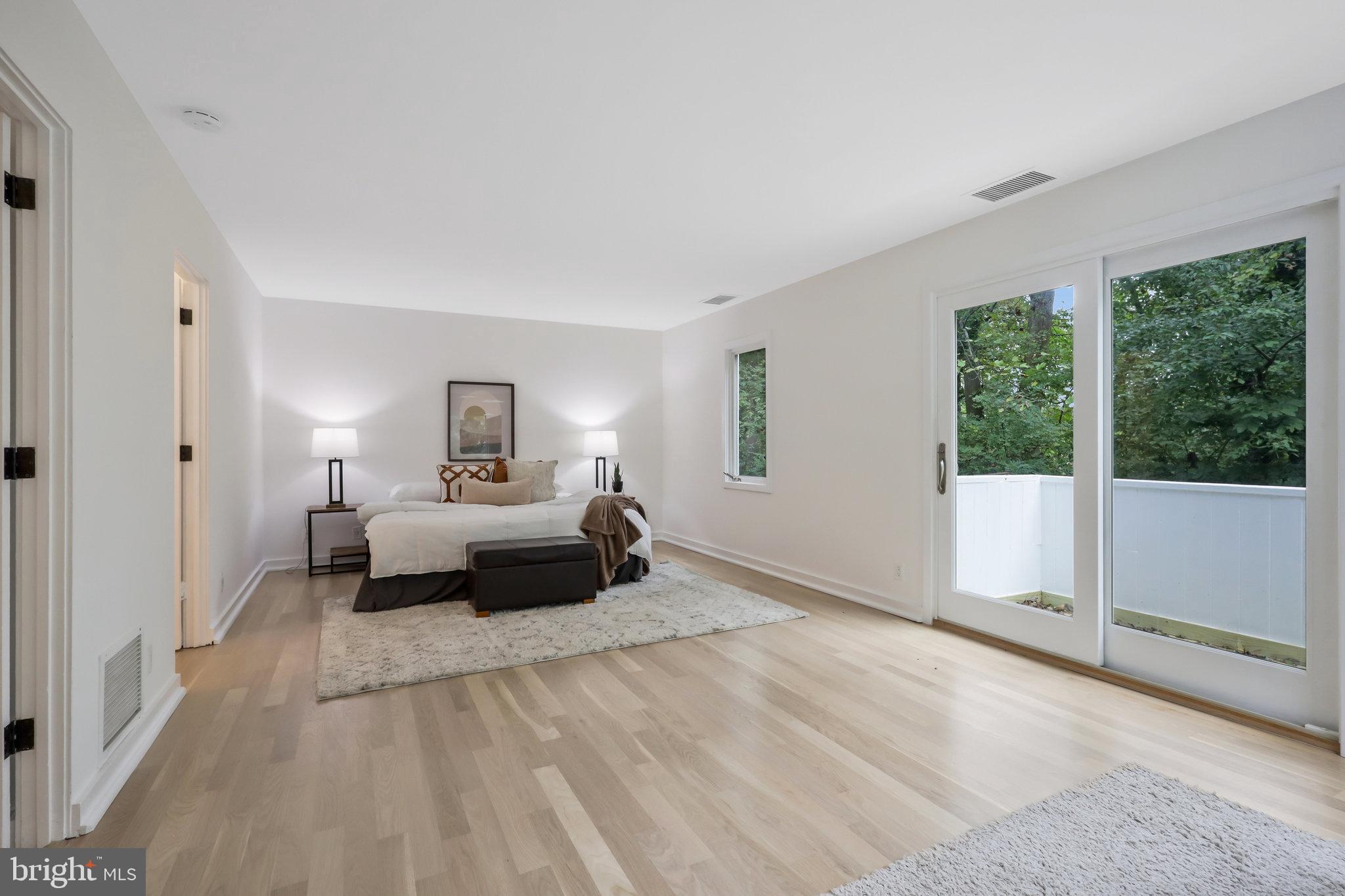 DOVER BALMORAL RIVERWOOD - Residential